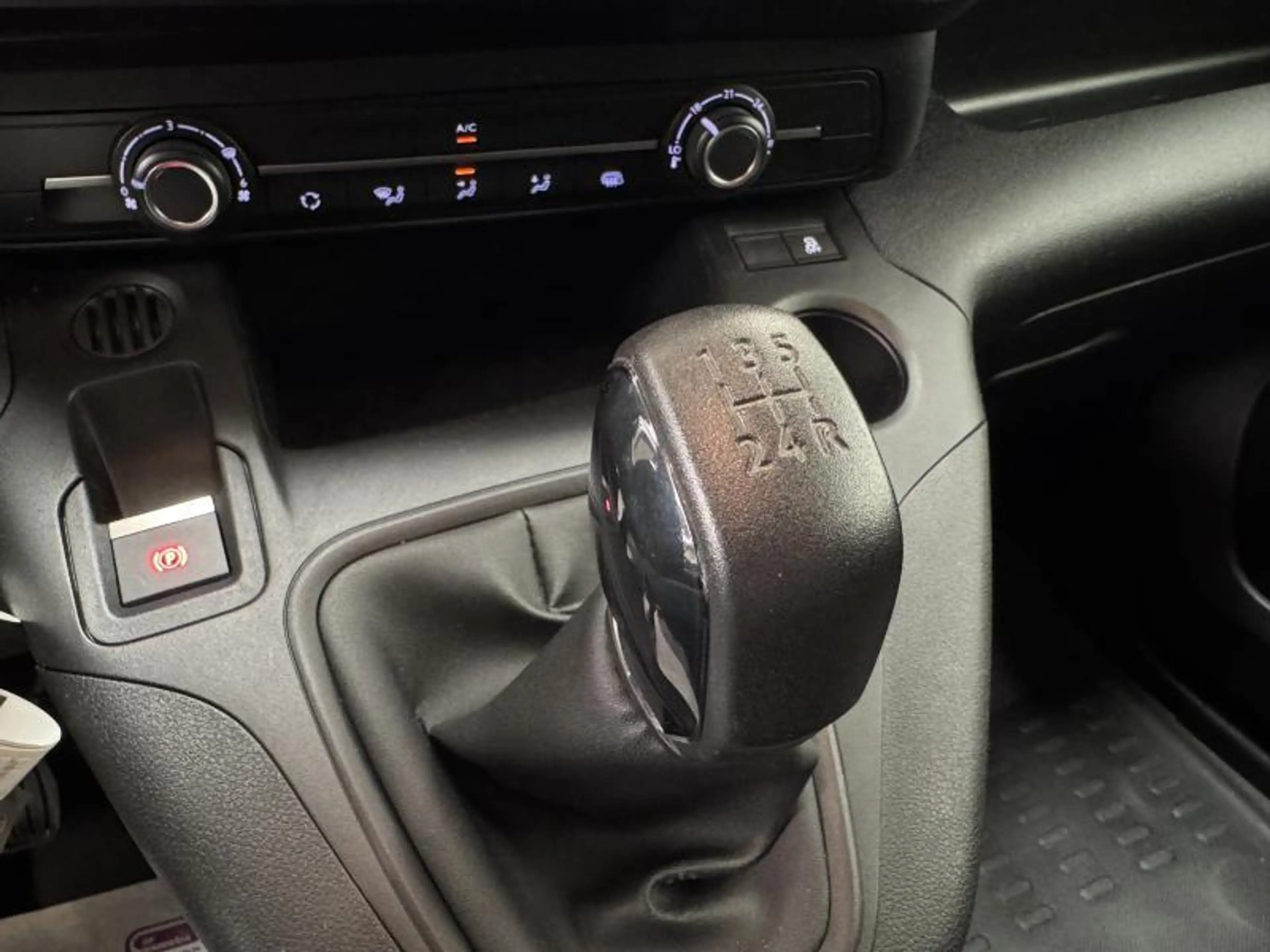 Peugeot Partner 1.6B-HDi L1 STD Light Premium GPS|CARPLAY|PDC|CRUI — photo 20