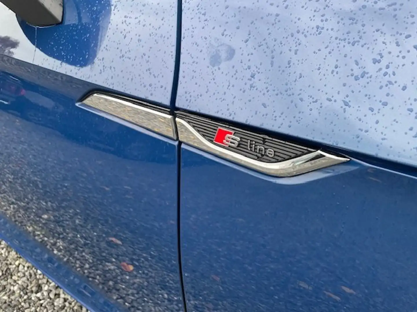 Audi A5 Sportback 35TDI S line Pano Leder HybrideMild Bleu - 2