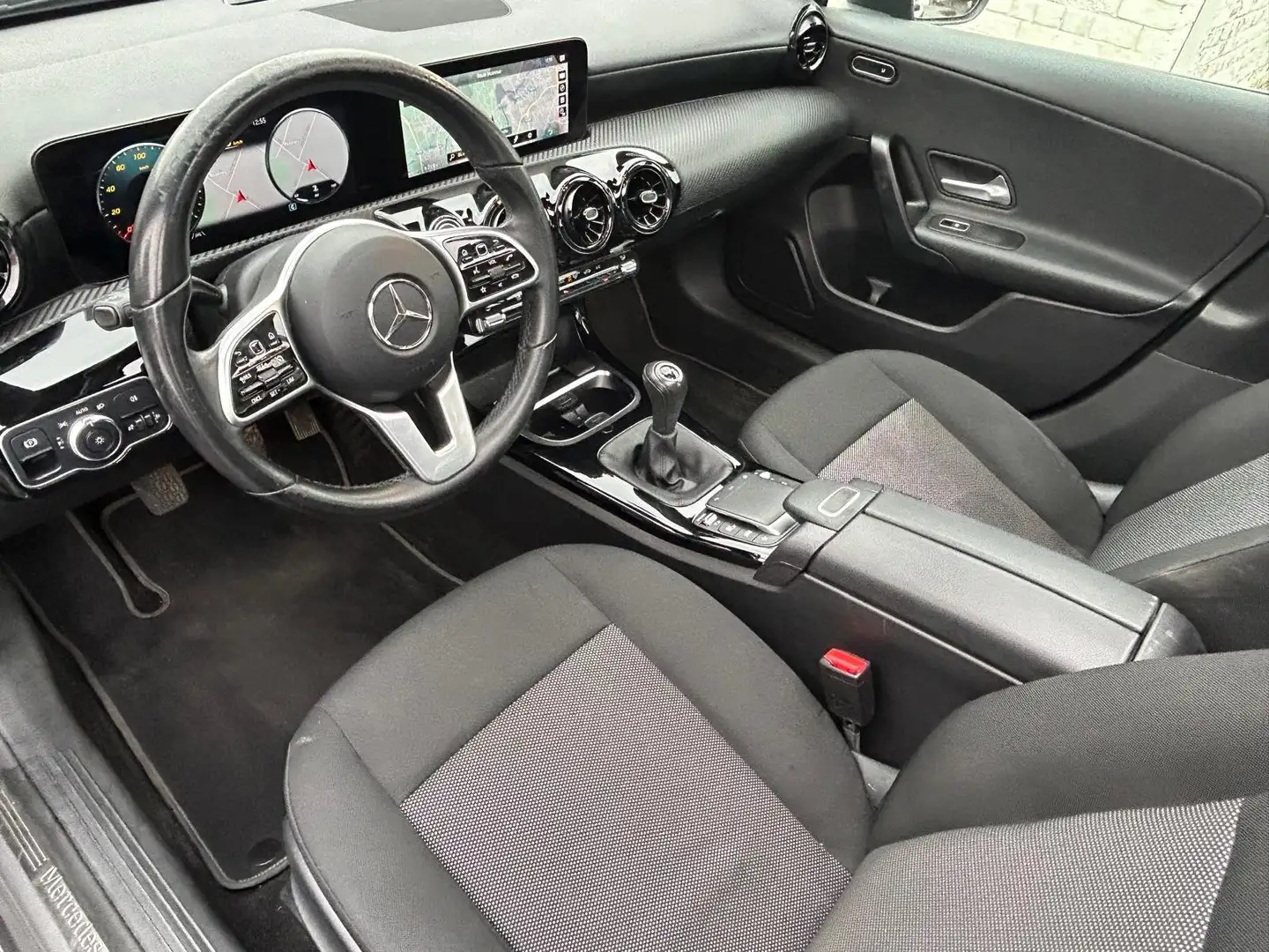 Mercedes-Benz A 160 A 160 1er Propriétaire PANO/CAMERA GARANTIE Grijs - 2