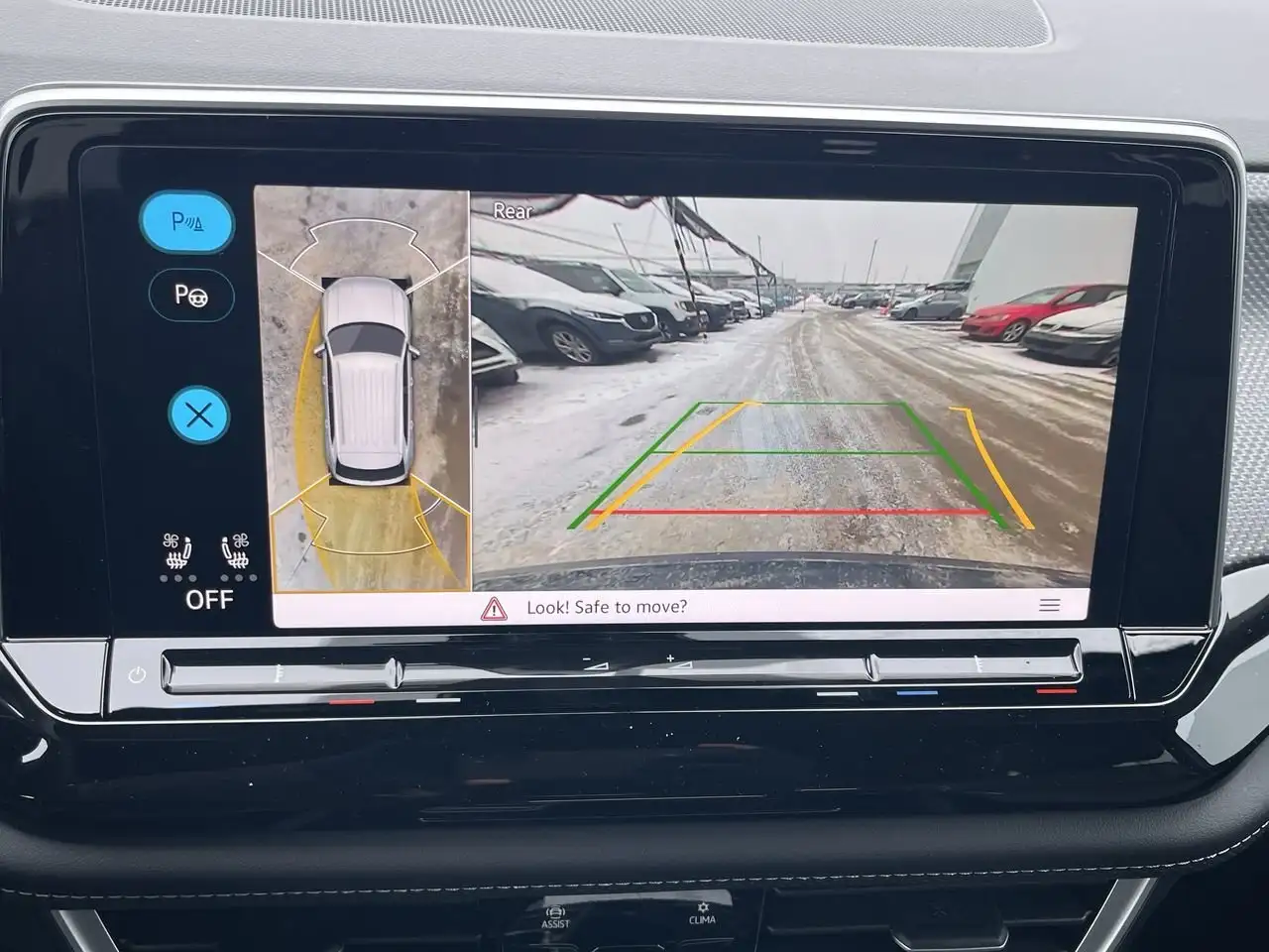 Volkswagen Atlas снимка Volkswagen Atlas