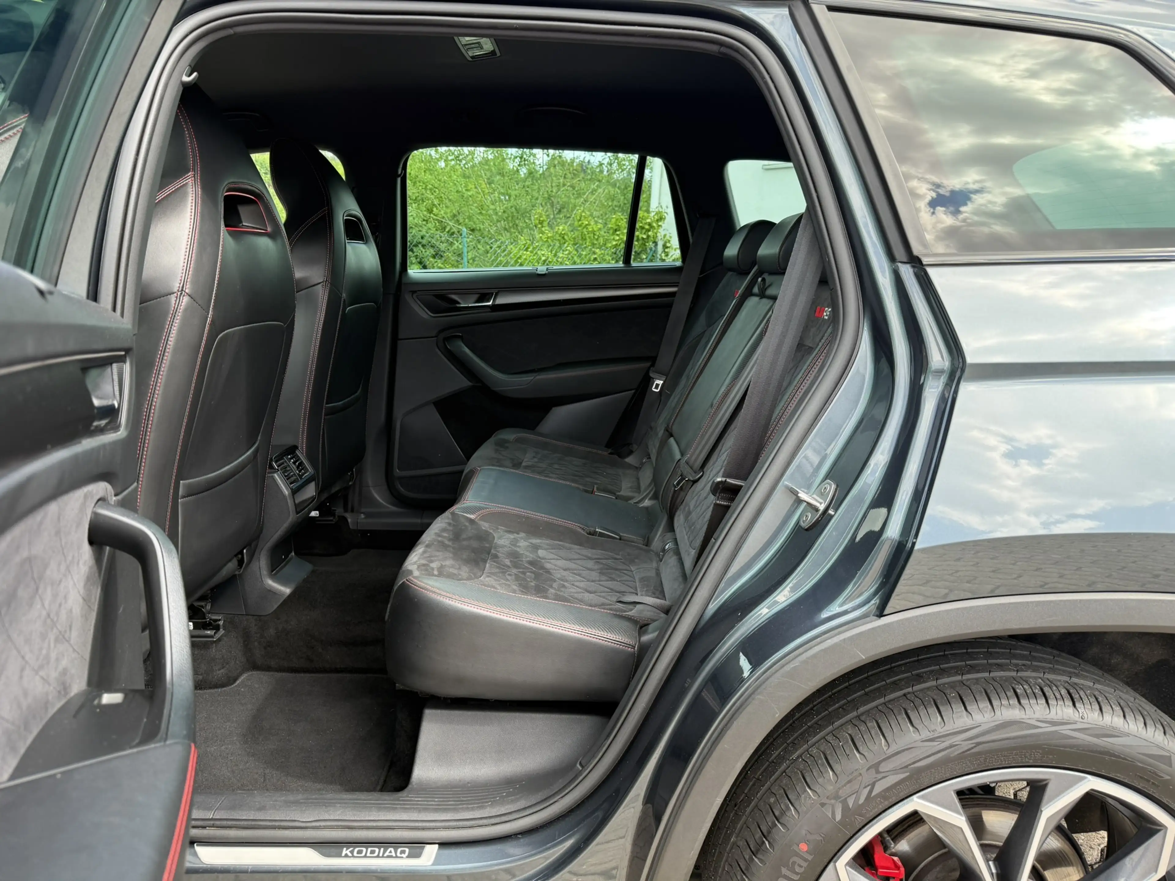 Skoda Kodiaq RS 2.0 Bi-TDI DSG 4x4 ACC AHK CANTON KAM — photo 14