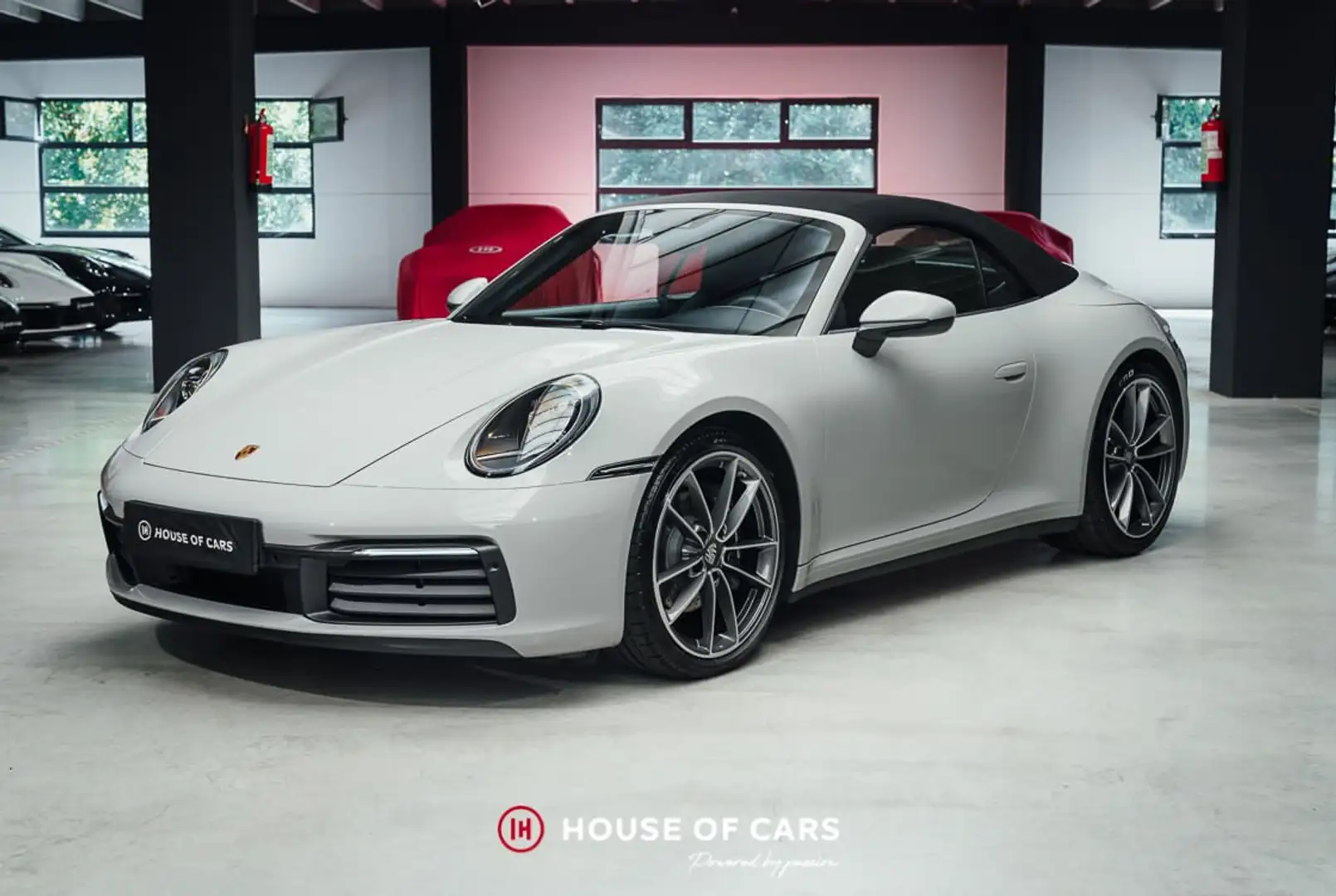Porsche 911 992.1 Carrera PDK -1st owner - Mint ! Grijs - 2