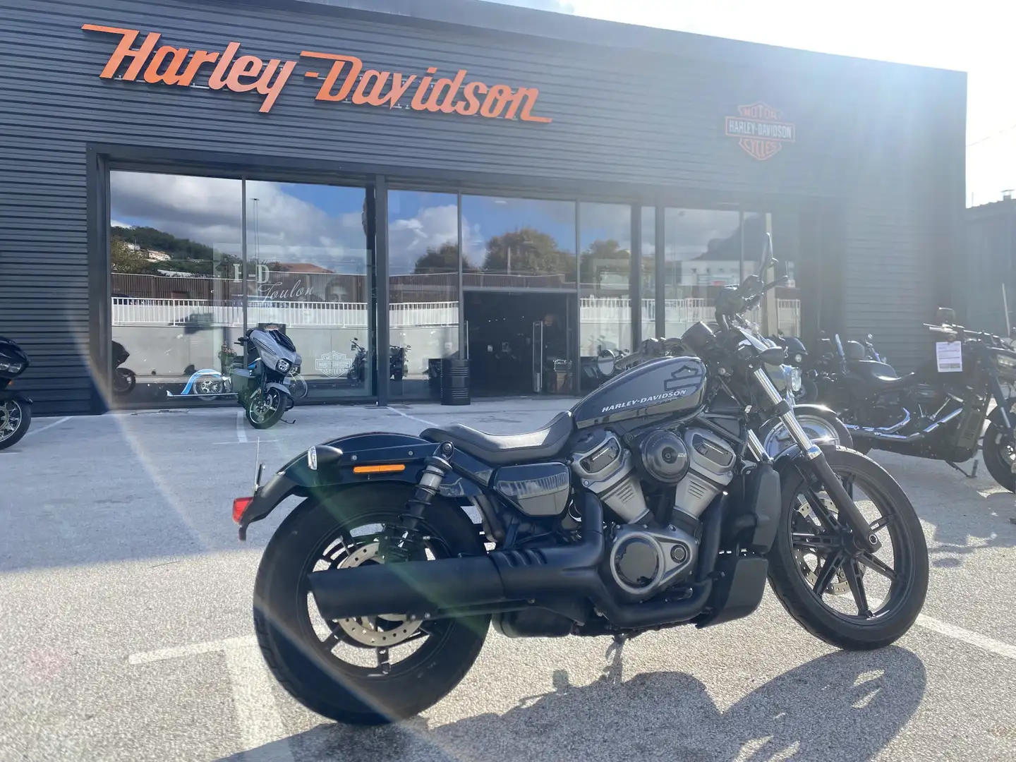 Harley-Davidson Sportster - 1