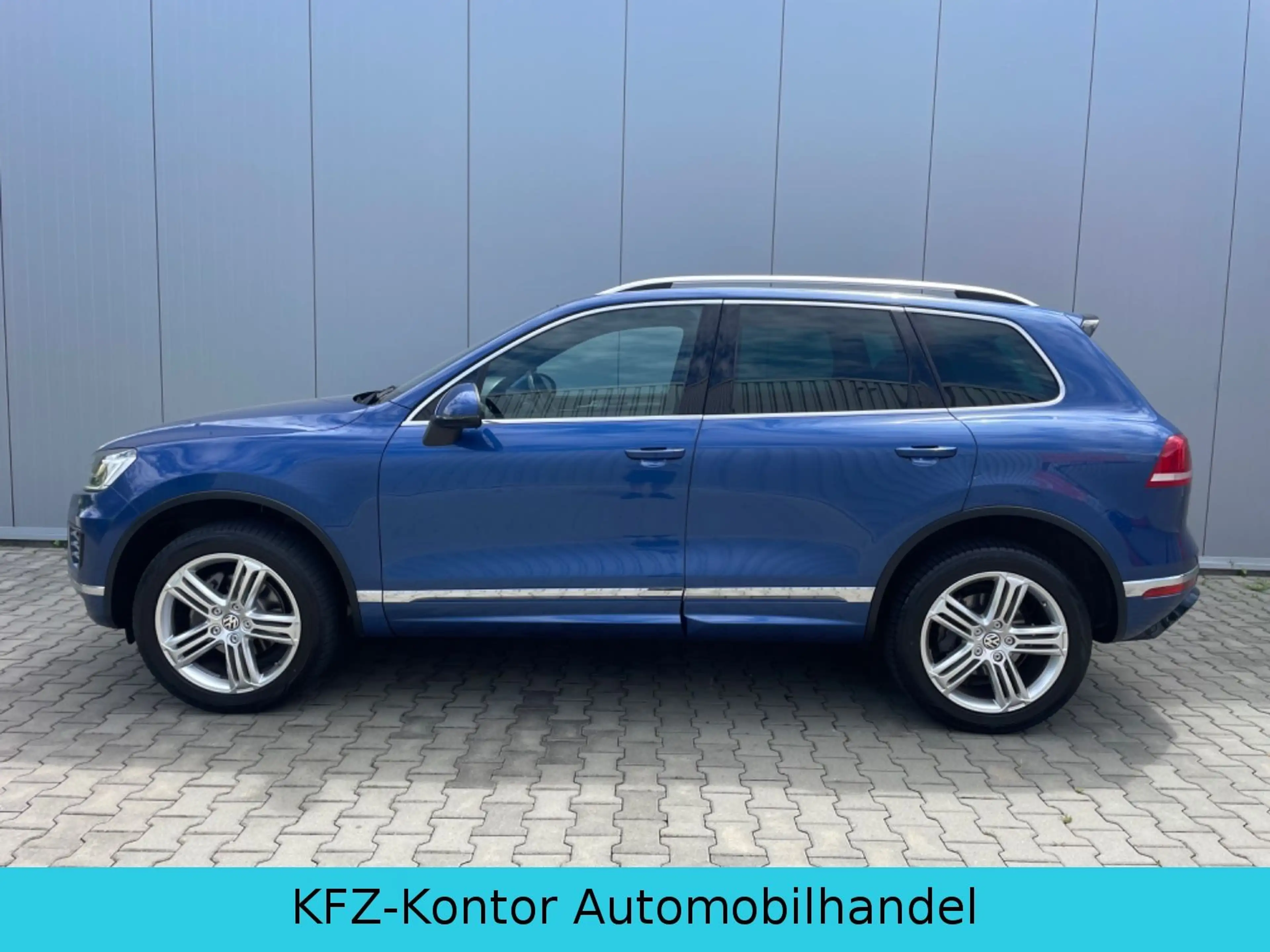 Volkswagen Touareg 3.0 V6 TDI R-LINE -Panorama -Alcantara - — photo 3