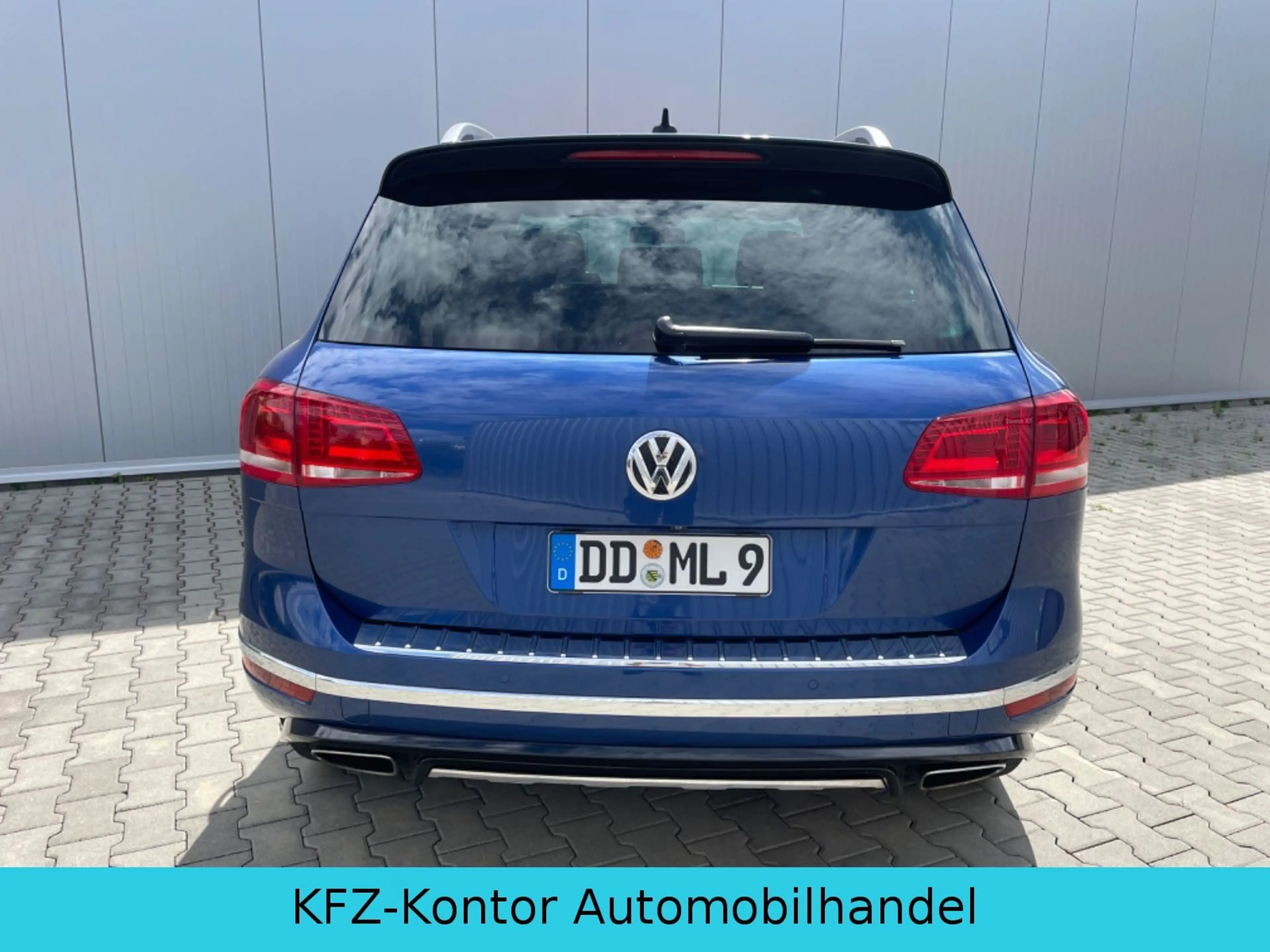 Volkswagen Touareg 3.0 V6 TDI R-LINE -Panorama -Alcantara - — photo 4