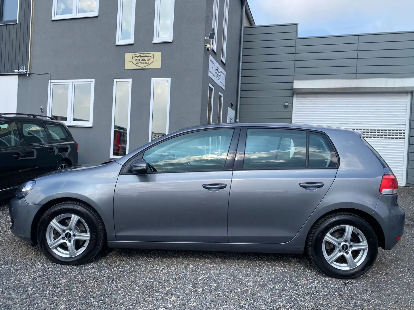 Volkswagen Golf VI Trendline*2.HD*Klima*TüvNeu*Zahnriemen GW Grau - 1