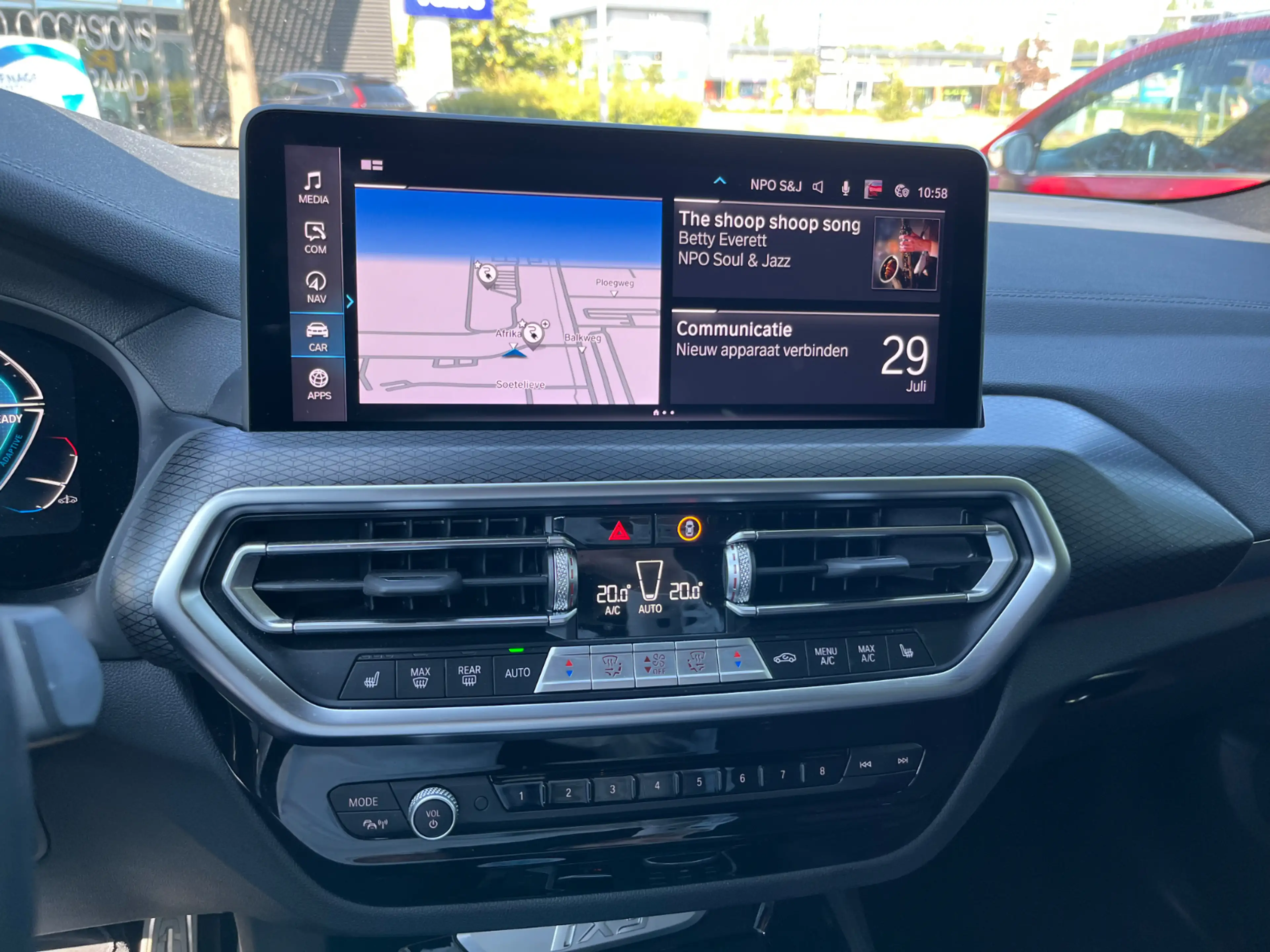 BMW iX3 High Executive 80 kWh / Trekhaak / Panoramadak / 3 — photo 6