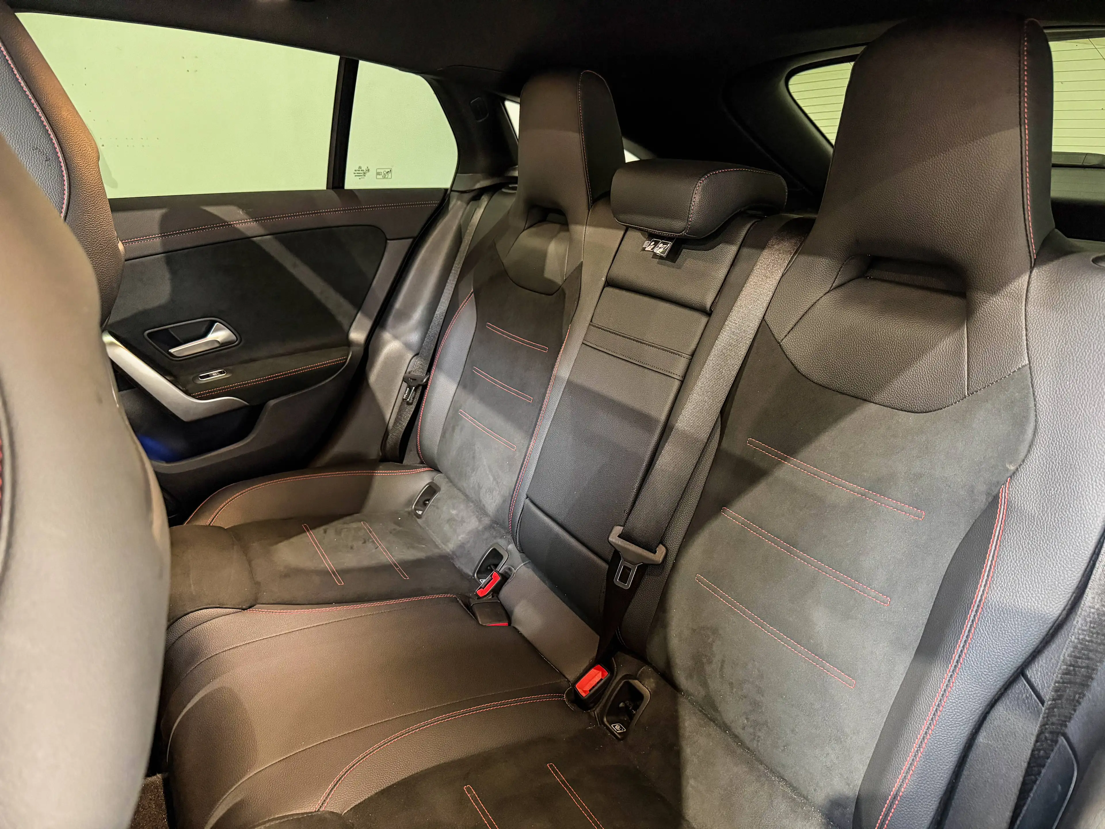 Mercedes-Benz CLA 200 AMG Line | Pano | Camera — photo 15