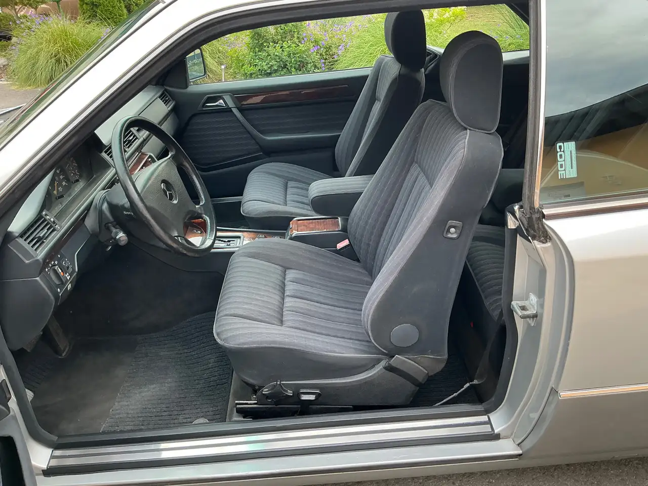 Mercedes-Benz CE 230 Automatik Sitzheizung Klima Schiebedach, foto 9