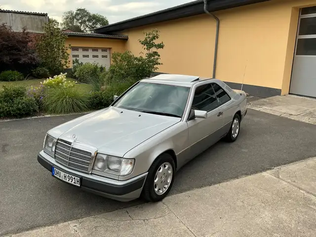Mercedes-Benz CE 230 Automatik Sitzheizung Klima Schiebedach