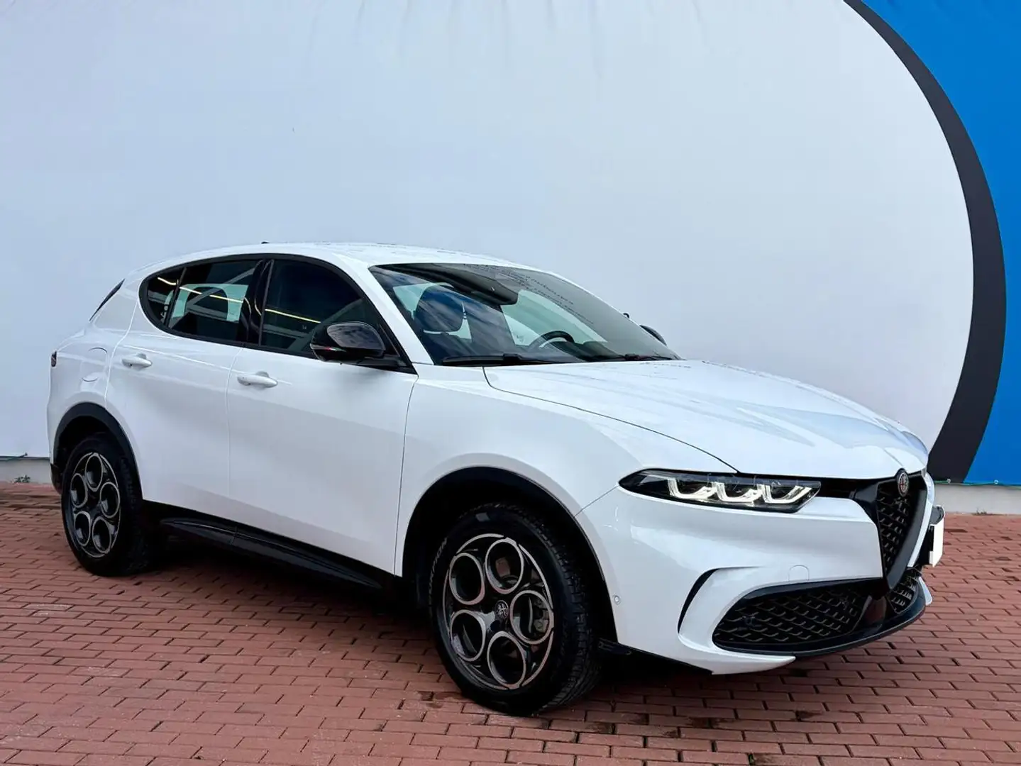 Alfa Romeo Tonale Sprint Hybrid TechP Klimaaut. 19"LM SHZ 118 kW ... Weiß - 2