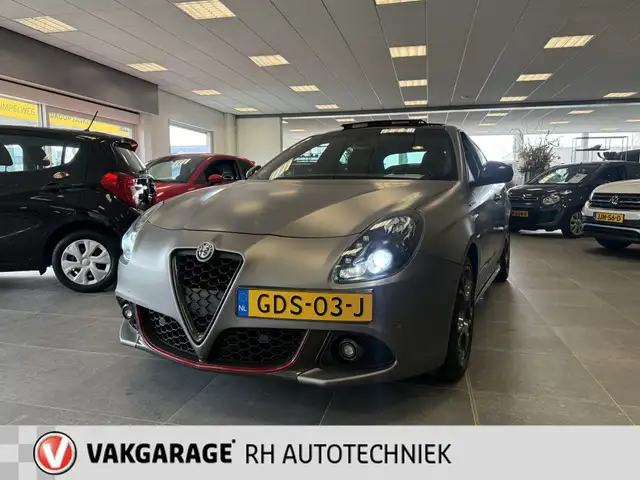 Alfa Romeo Giulietta 1.750 Turbo Veloce Carbon