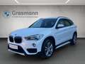 BMW X1 xDrive18d Weiß - thumbnail 1