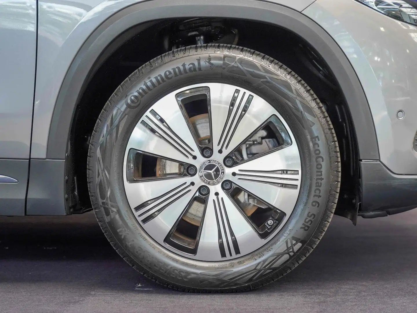 Mercedes-Benz EQA 250 EQA 250 Progressive CarPlay Rückfahrkamera DAB Grau - 2