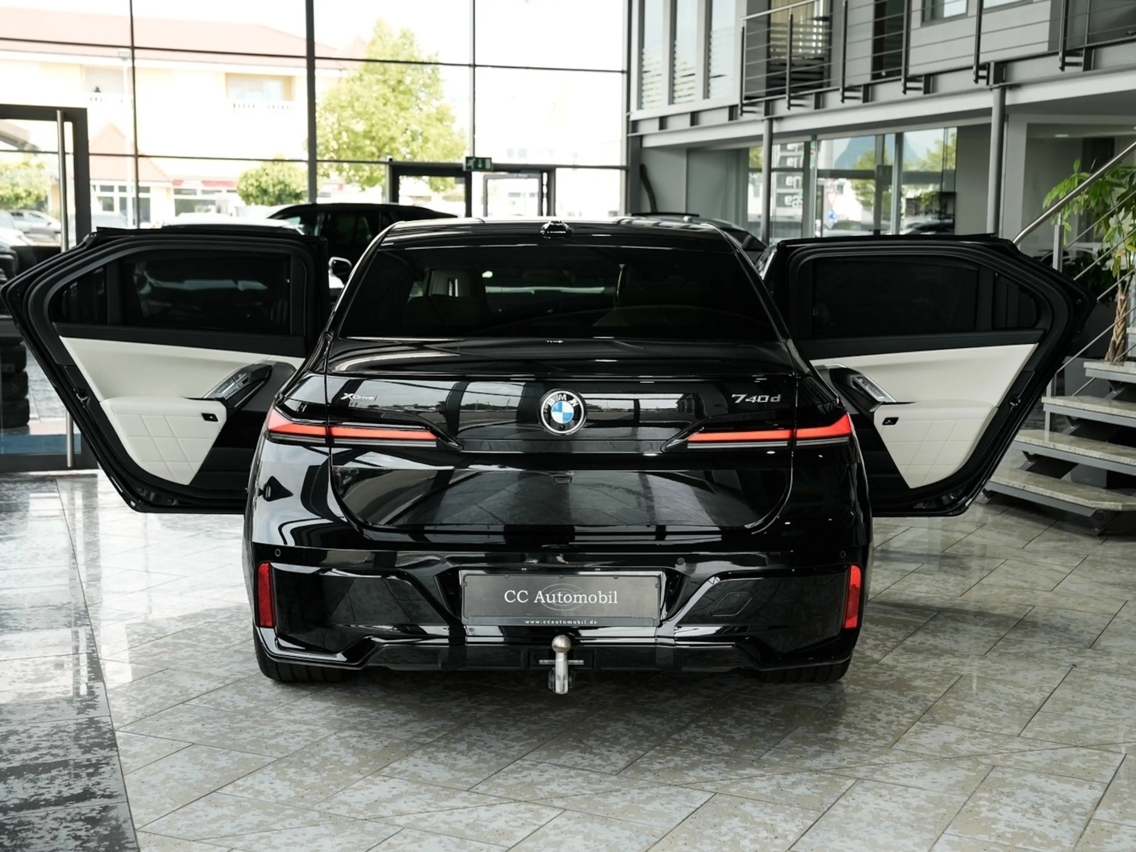BMW 740 740xd M SPORT PRO TV Fond-Aus. Sky UPE:155.700 — photo 8