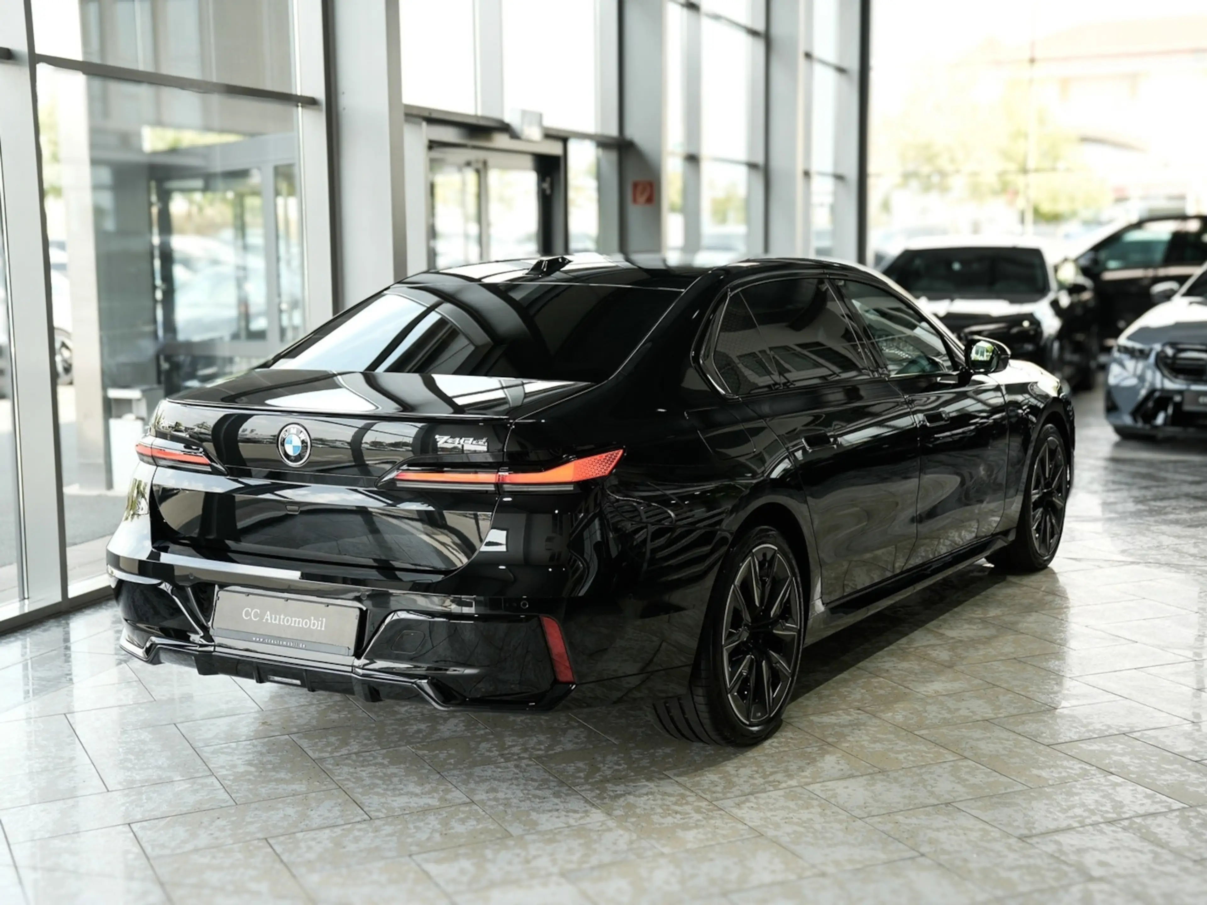 BMW 740 740xd M SPORT PRO TV Fond-Aus. Sky UPE:155.700 — photo 11