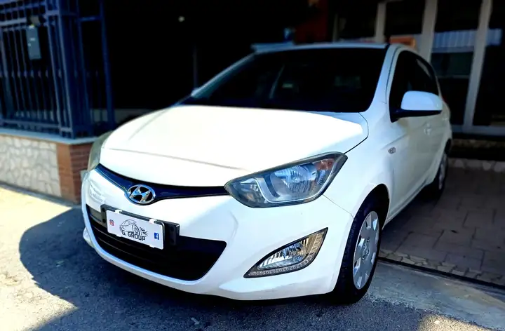 Hyundai i20 5p 1.1 crdi Sound Edition