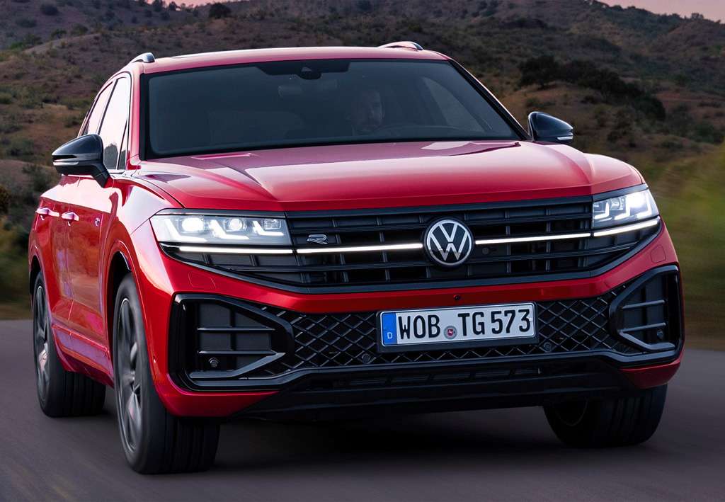 Volkswagen Touareg 3.0TDI V6 BMT 193kW Tiptronic - foto 1