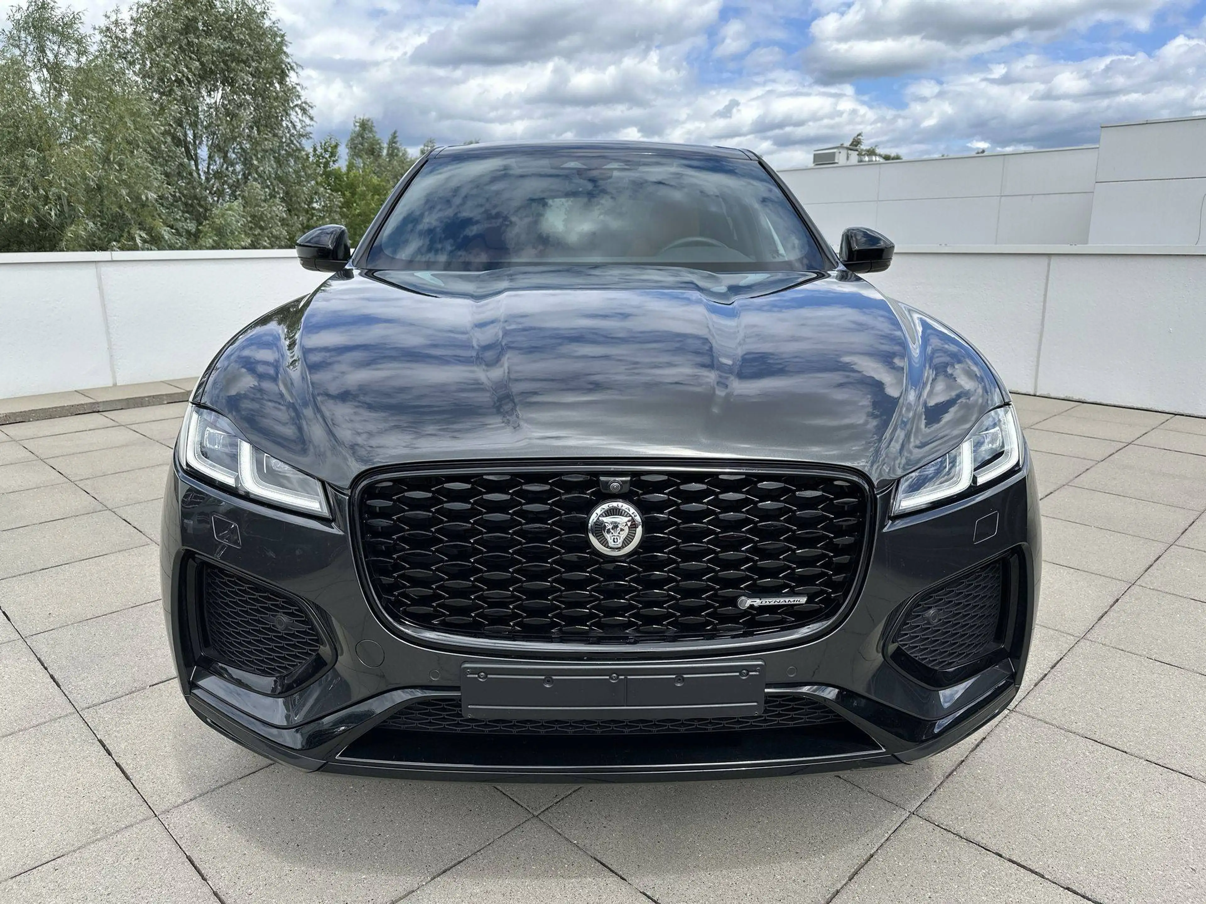 Jaguar F-Pace F-Pace PHEV 2.0 T AWD P400e R-Dynamic HSE — photo 5