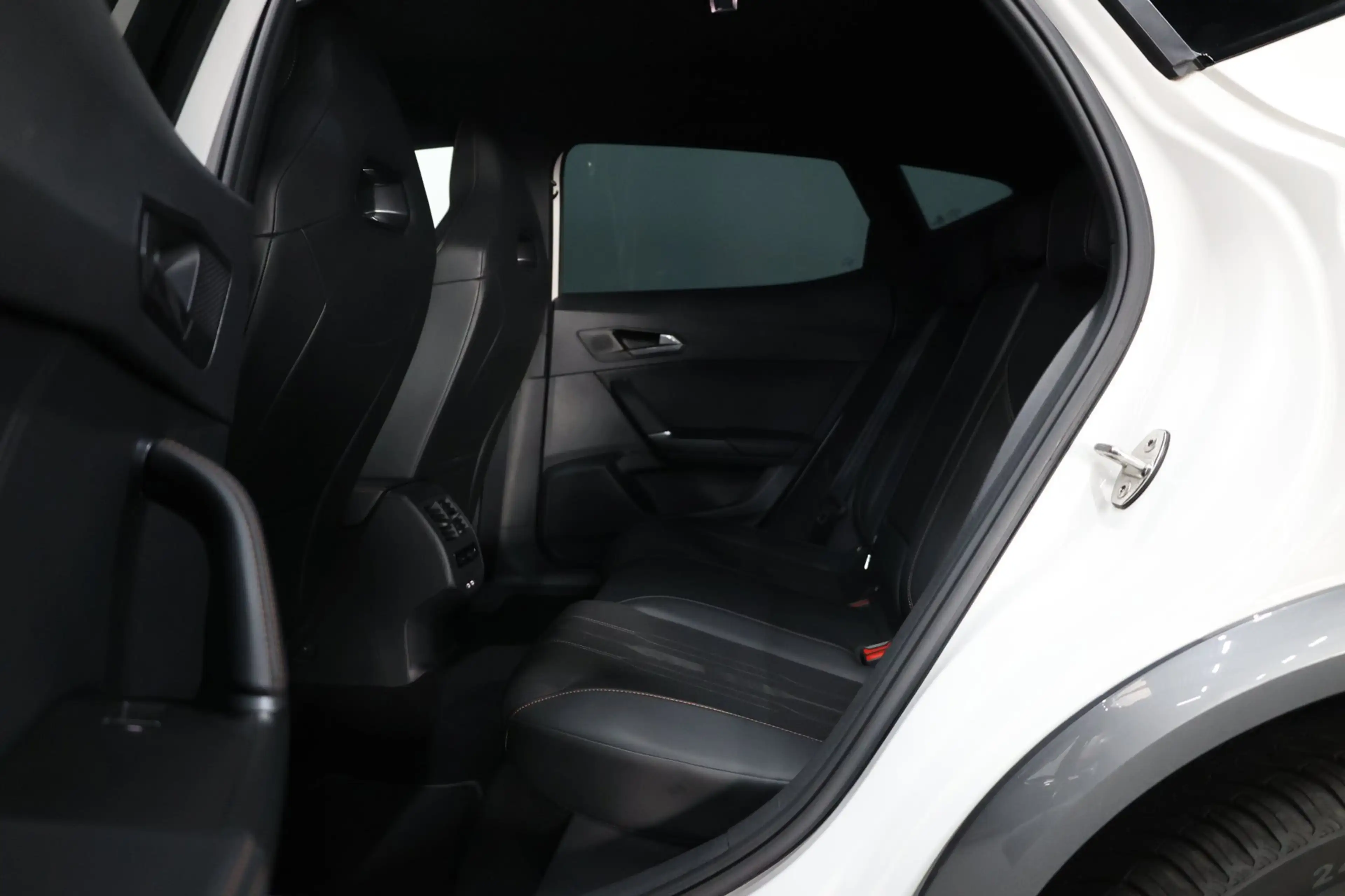 CUPRA Formentor 2.0 TSI 4DRIVE 310+PK MAXTON/LED/VIRTUAL/SFEER/BEA — photo 10