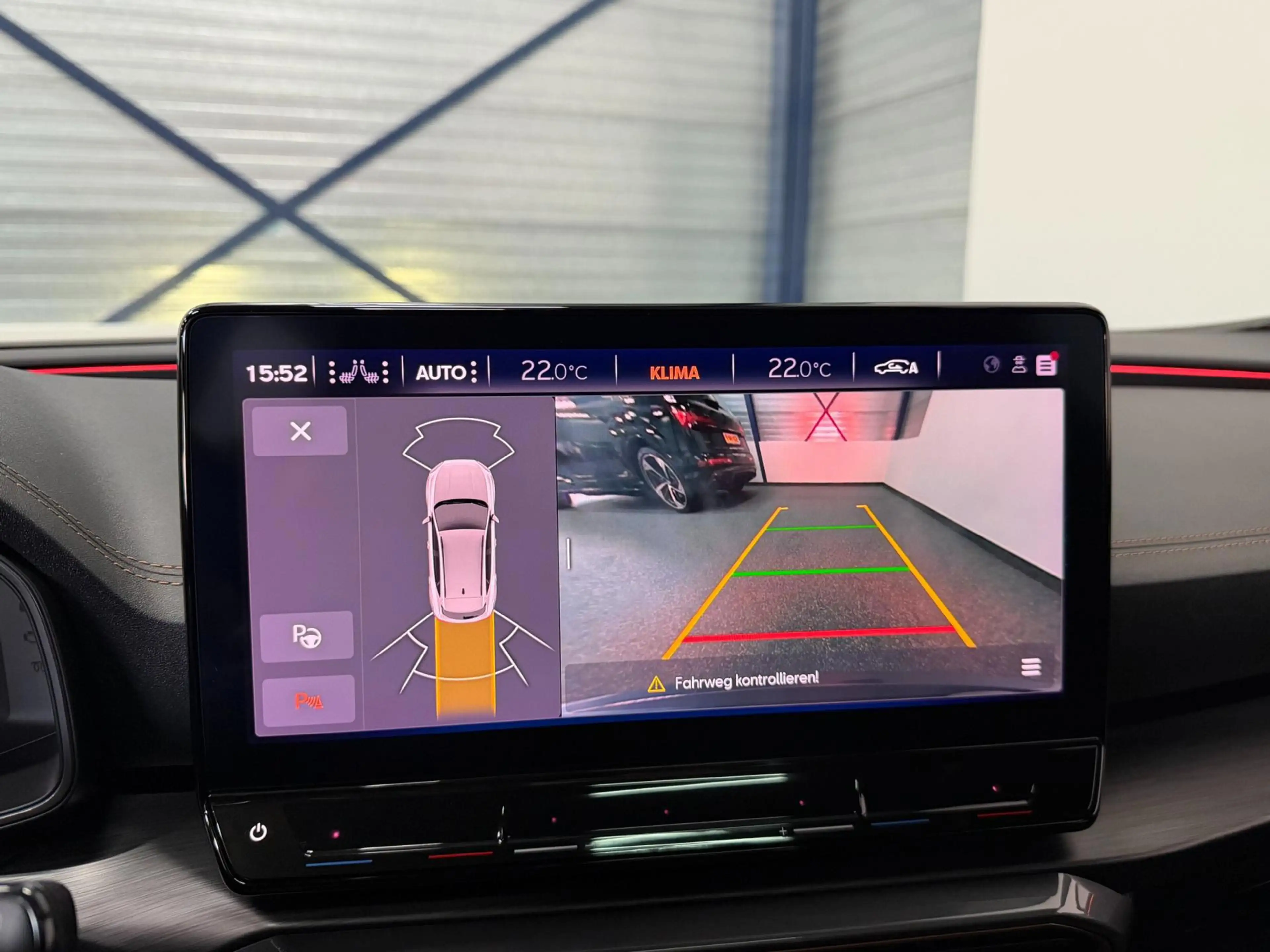 CUPRA Formentor 2.0 TSI 4DRIVE 310+PK MAXTON/LED/VIRTUAL/SFEER/BEA — photo 16