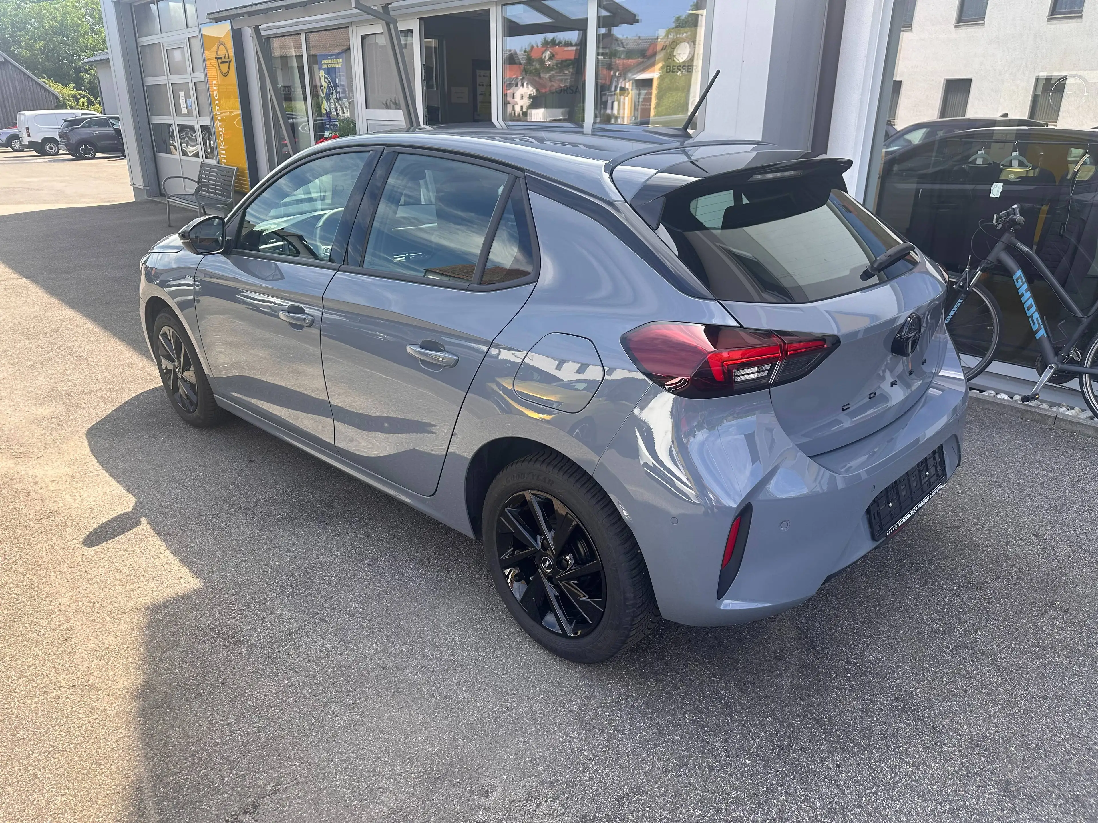 Opel Corsa GS Infotainment-Paket Sithheizung Lenkradheizung Rückfahrkamera — photo 6