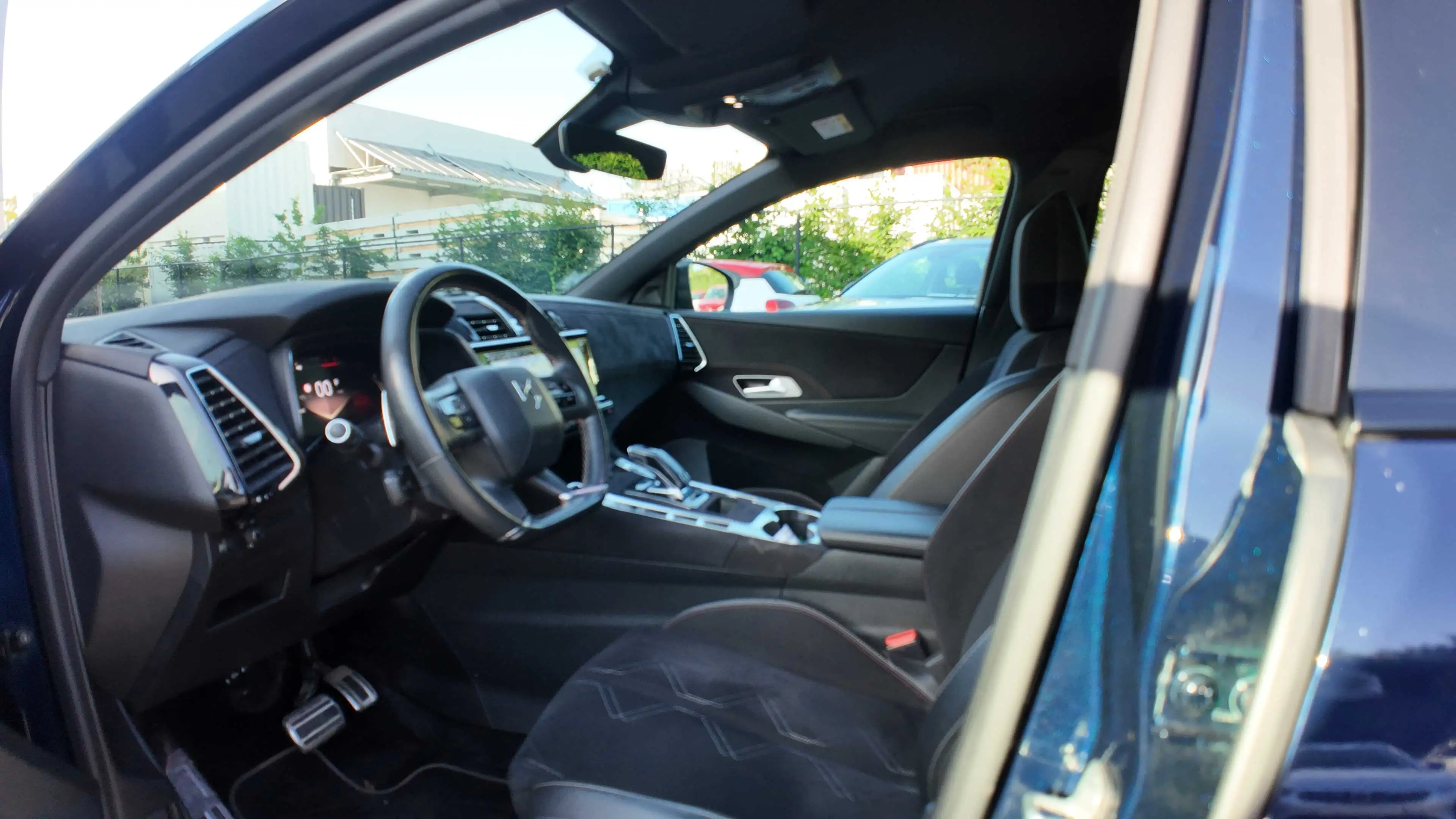 DS Automobiles DS 7 Crossback 1.5 BlueHDi EAT8 Performance Line - Nouveau Moteur - TVA — photo 5