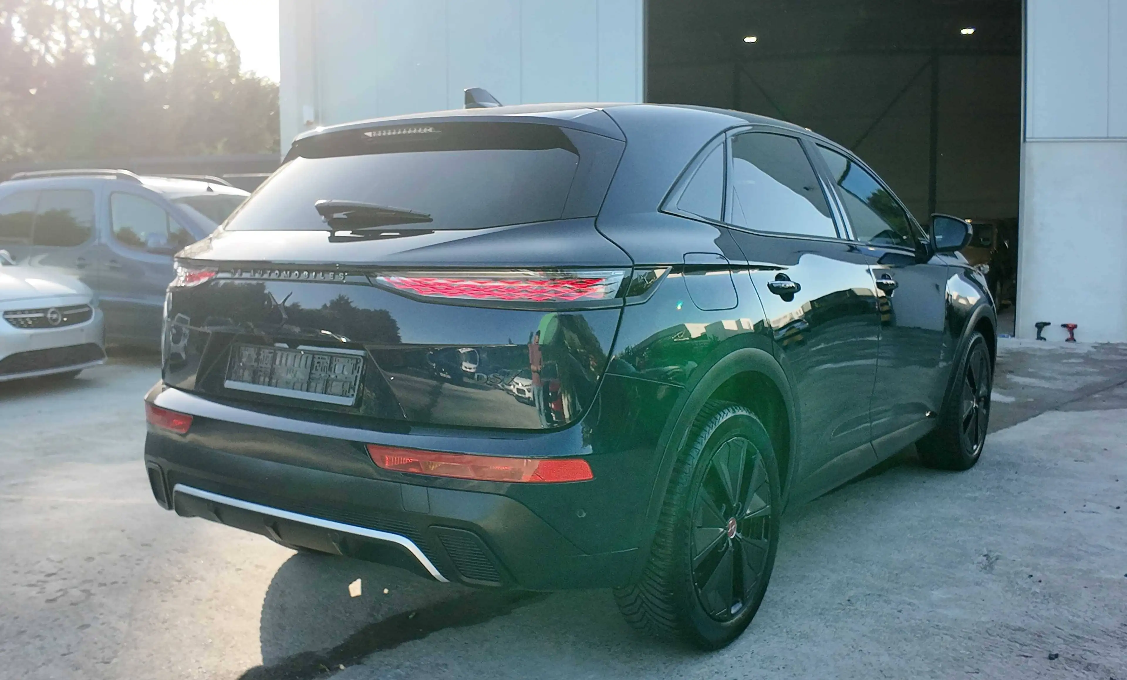 DS Automobiles DS 7 Crossback 1.5 BlueHDi EAT8 Performance Line - Nouveau Moteur - TVA — photo 2