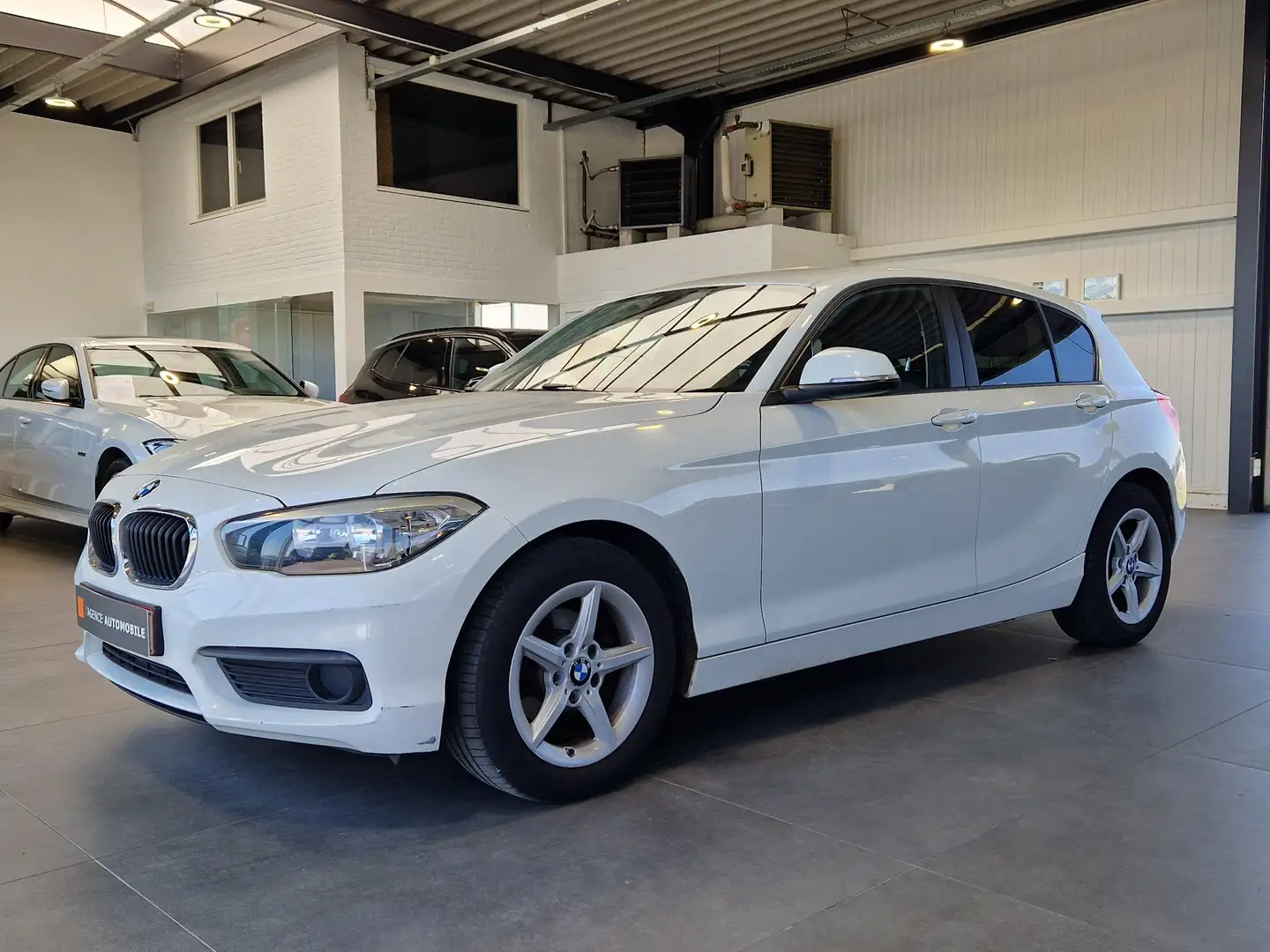 BMW 116 - Garantie 12M Wit - 2
