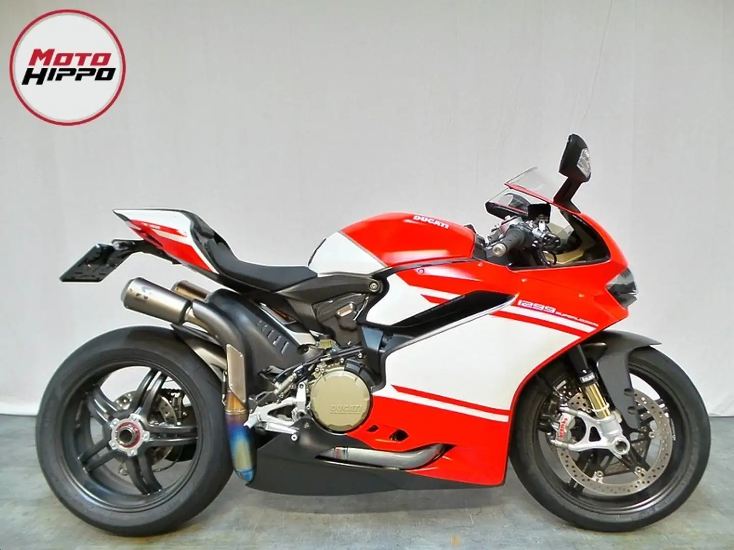 Ducati 1299 Superleggera Rot - 1