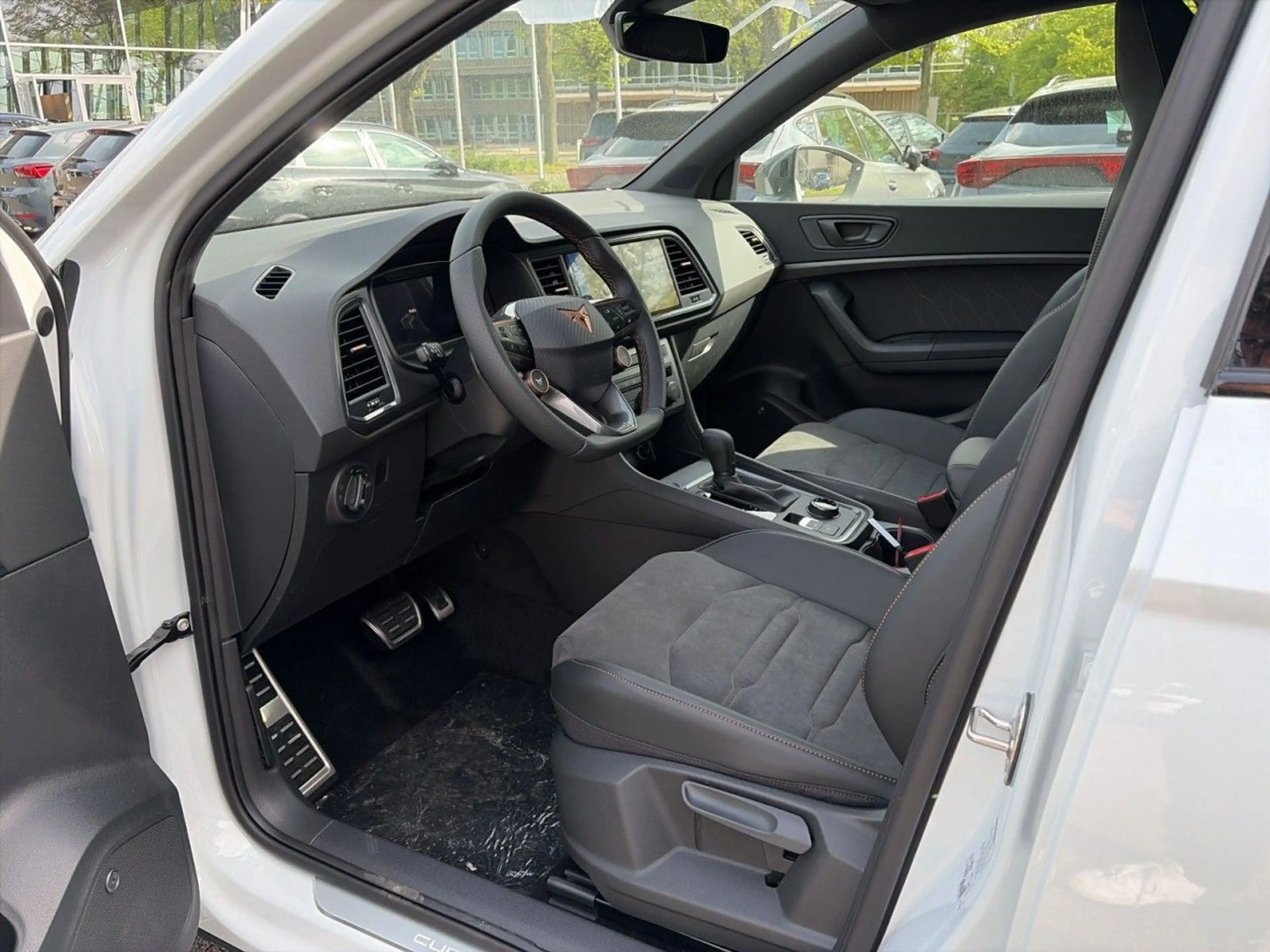 CUPRA Ateca 2.0 TSI 4Drive VZ 360°|AHK|Pano|LED|R-Kam. — photo 7