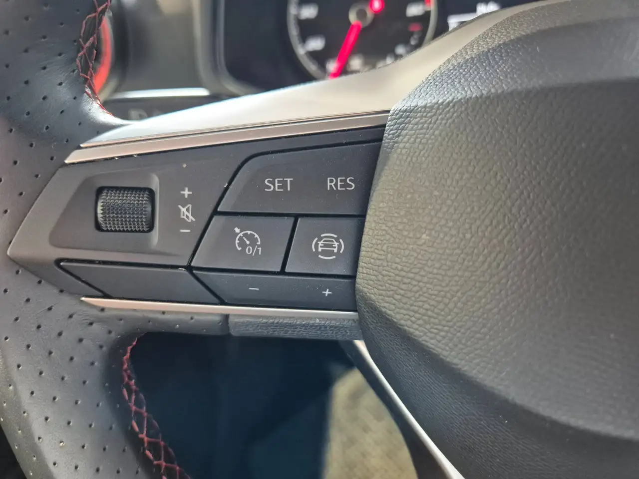SEAT Ibiza V 1.0 ecotsi FR 110cv, миниатюра 23