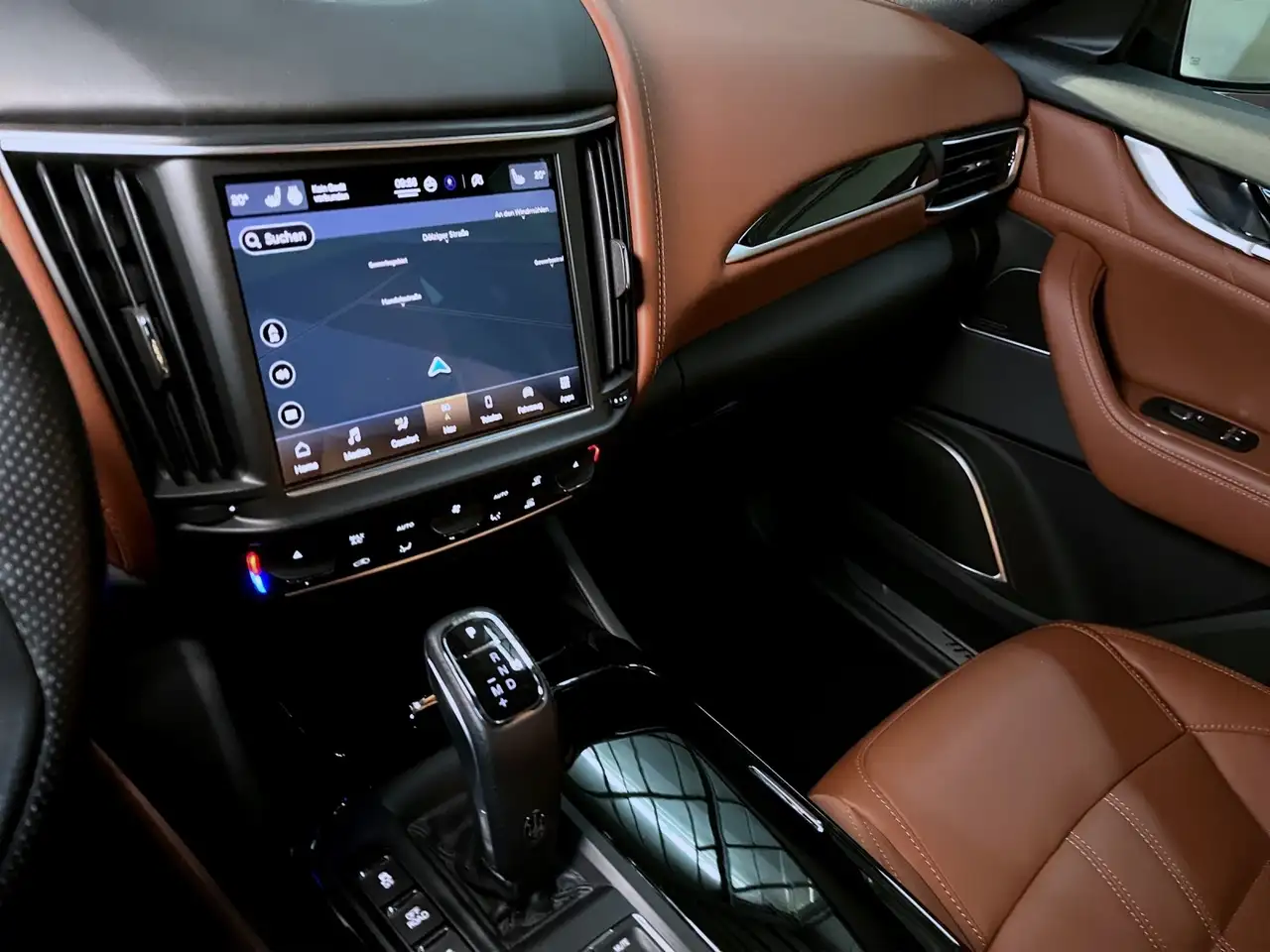 Maserati Levante 2022 — фото 13