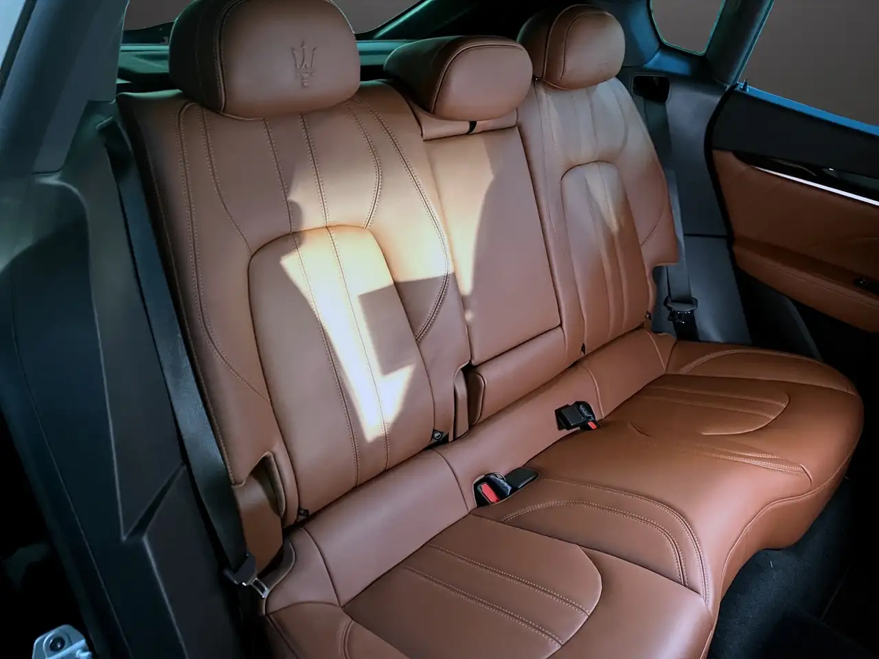 Maserati Levante 2022 — фото 10