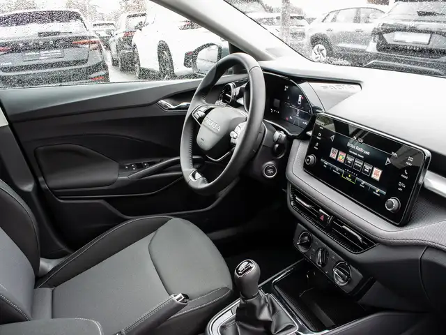 Skoda Fabia view 8