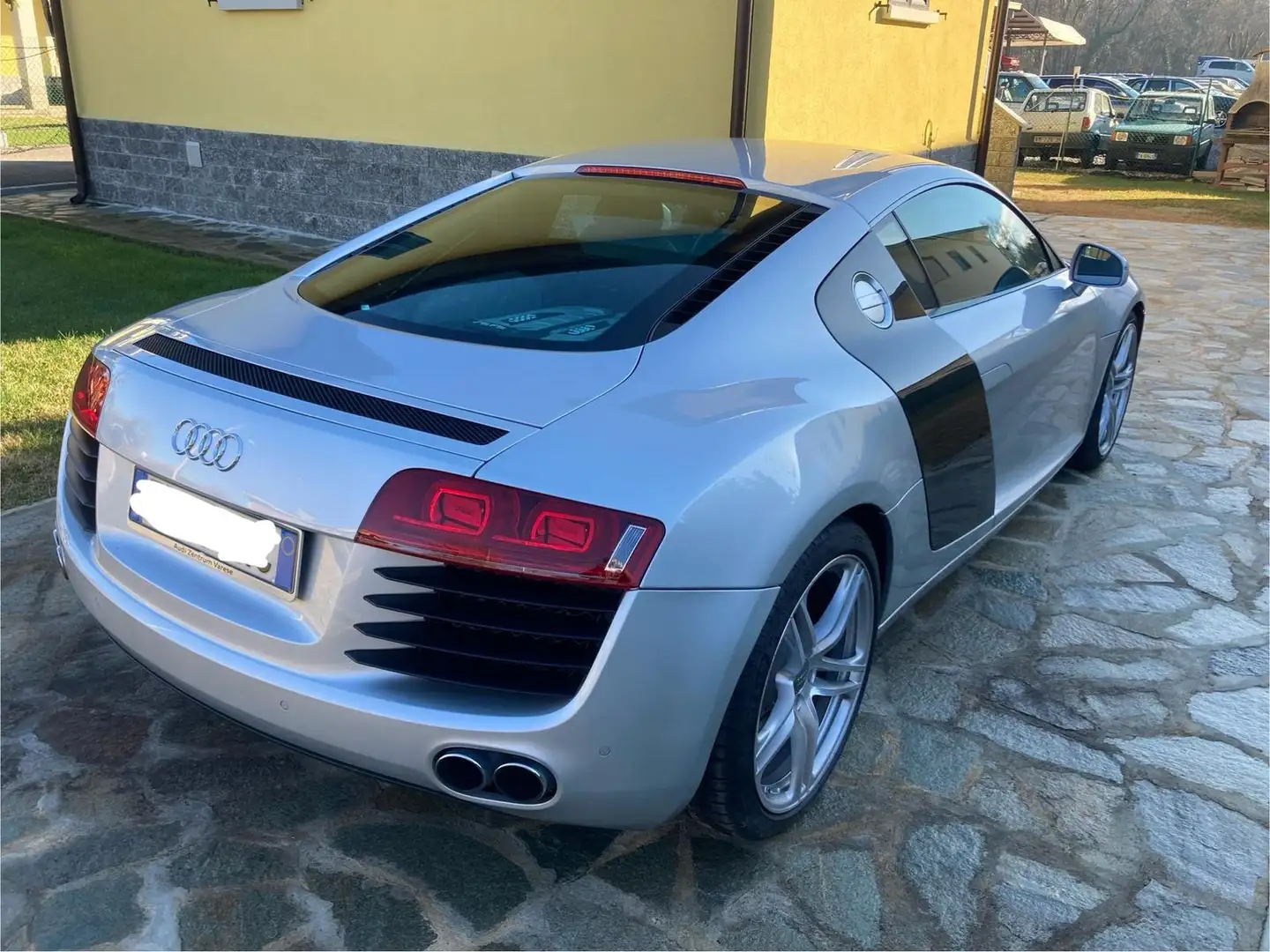 Audi R8 R8 Coupe 4.2 V8 quattro r-tronic Argent - 2