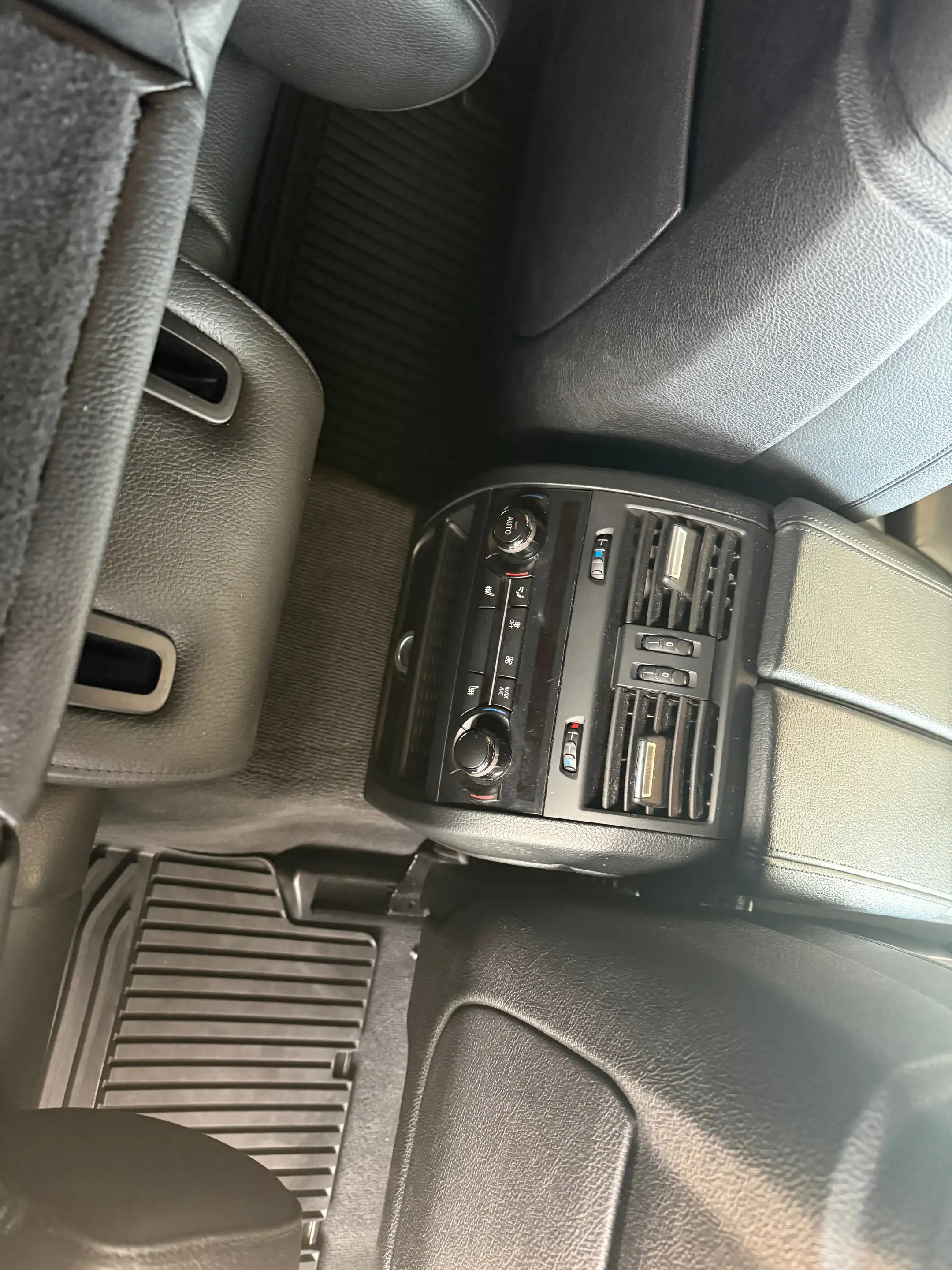 BMW M550 M550 d xDrive Panorama-Dach Kamera — photo 15