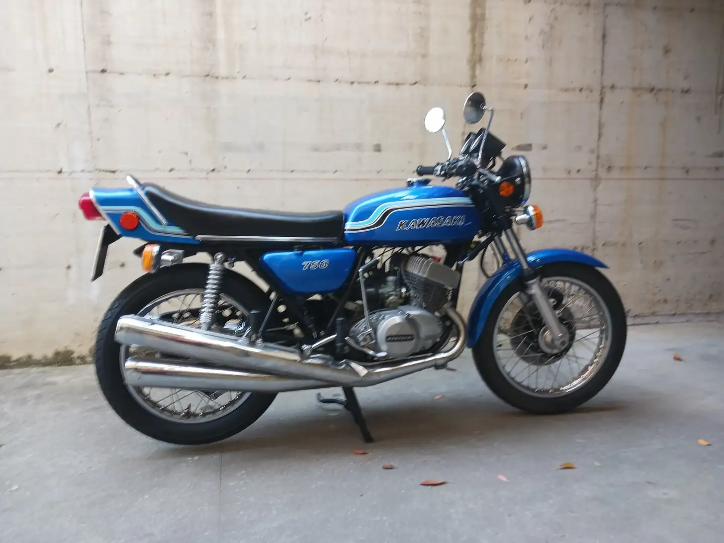 Kawasaki 750 H2 Bleu - 1
