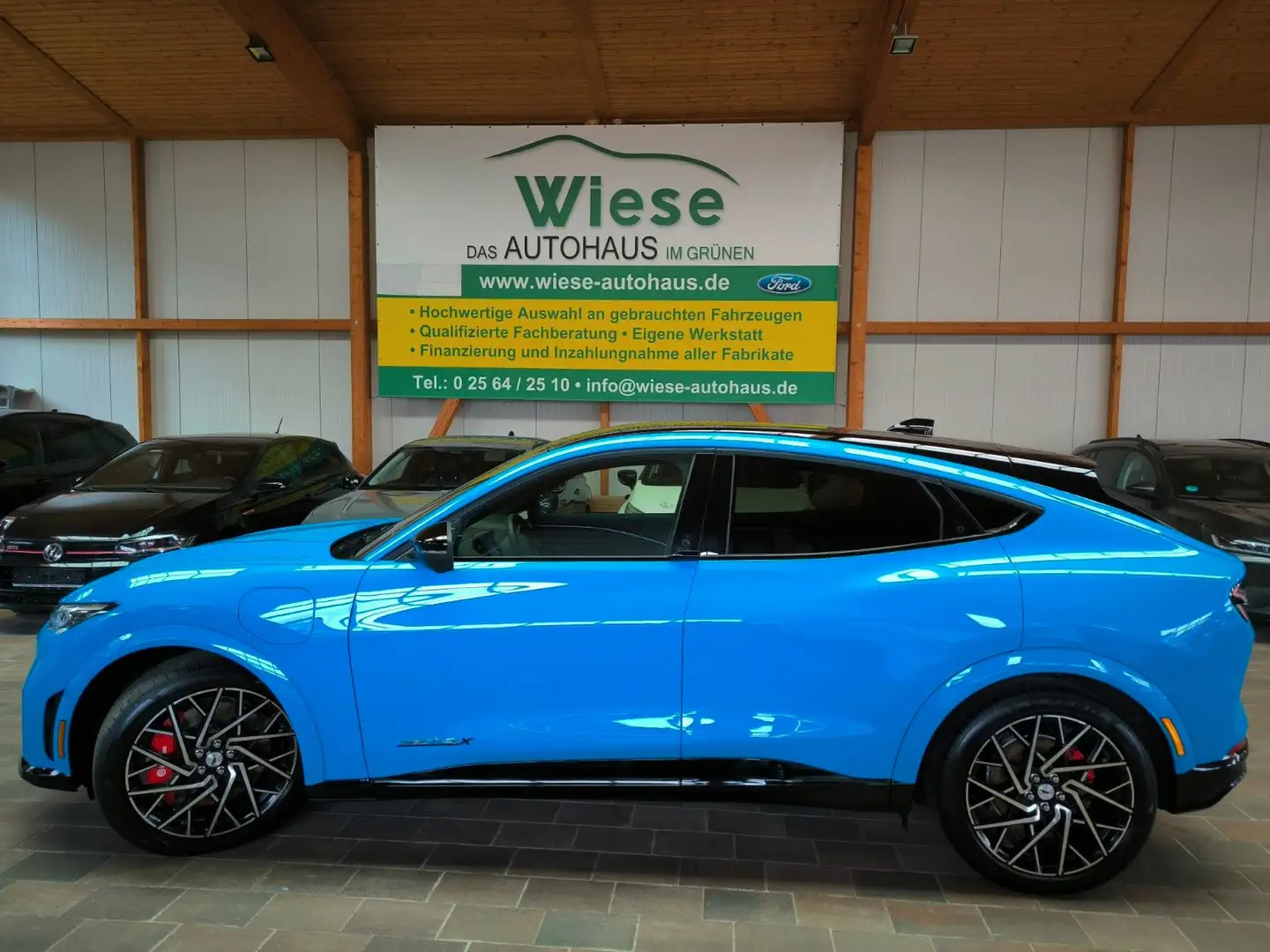 Ford Mustang Mach-E AWD GT,4JGarant,Pdach,Sync4 Albastru - 1