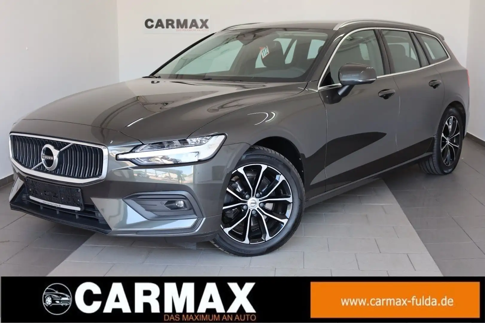 Volvo V60 Momentum Pro,Navi,LED,SH,Kamera,DAB, Grey - 1