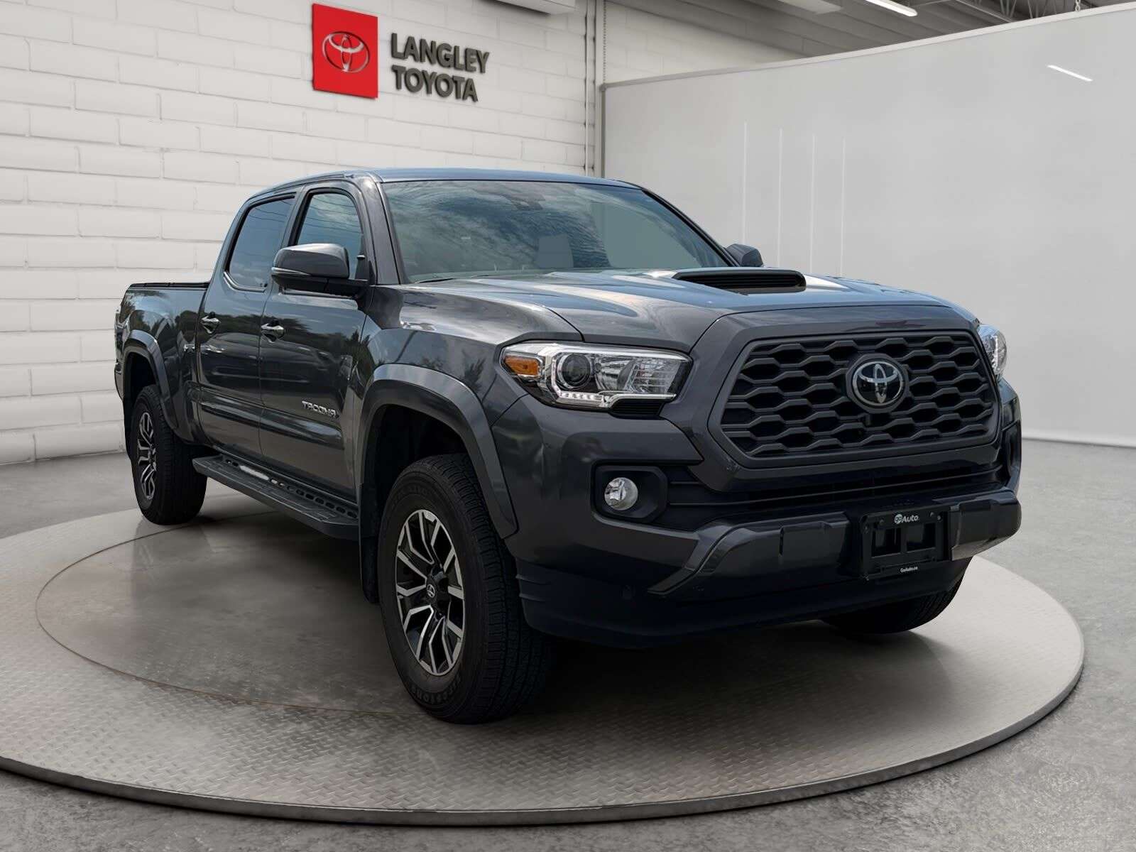 2023 Toyota Tacoma TRD SPORT; SMART KEY, NAV, SAFETY SENSE, 4X4, HEAT — снимка 1