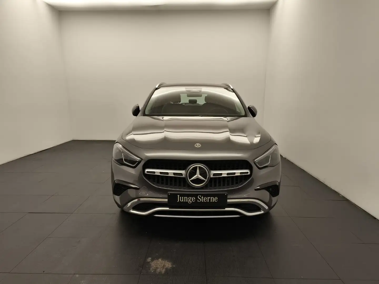 Mercedes-Benz GLA 220 GLA 220 4M Progressive Advanced Multibeam EasyPack Grau - 2