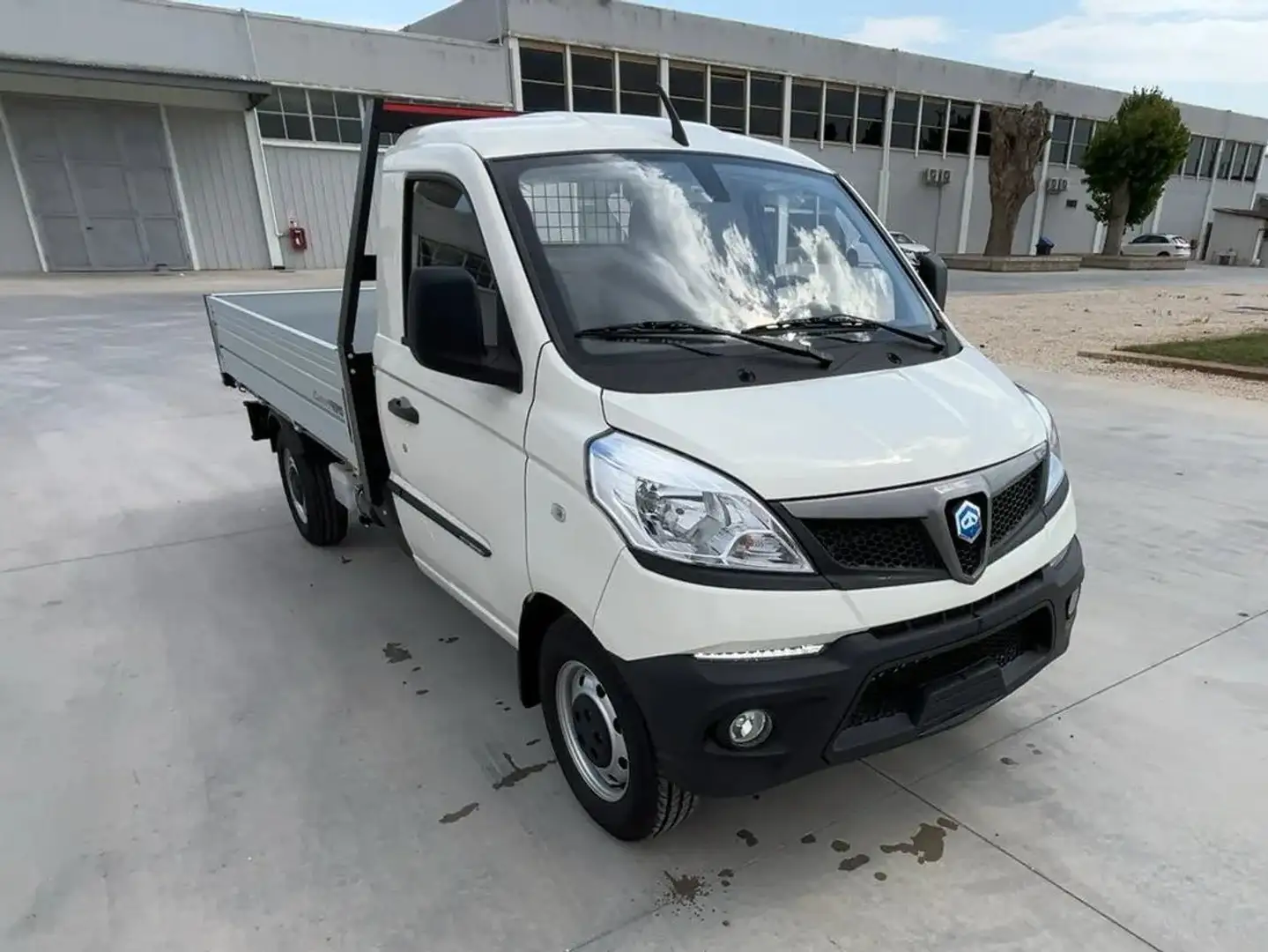 Piaggio Porter NP6 GPL 3070/2800 Ribaltabile TOP Weiß - 1