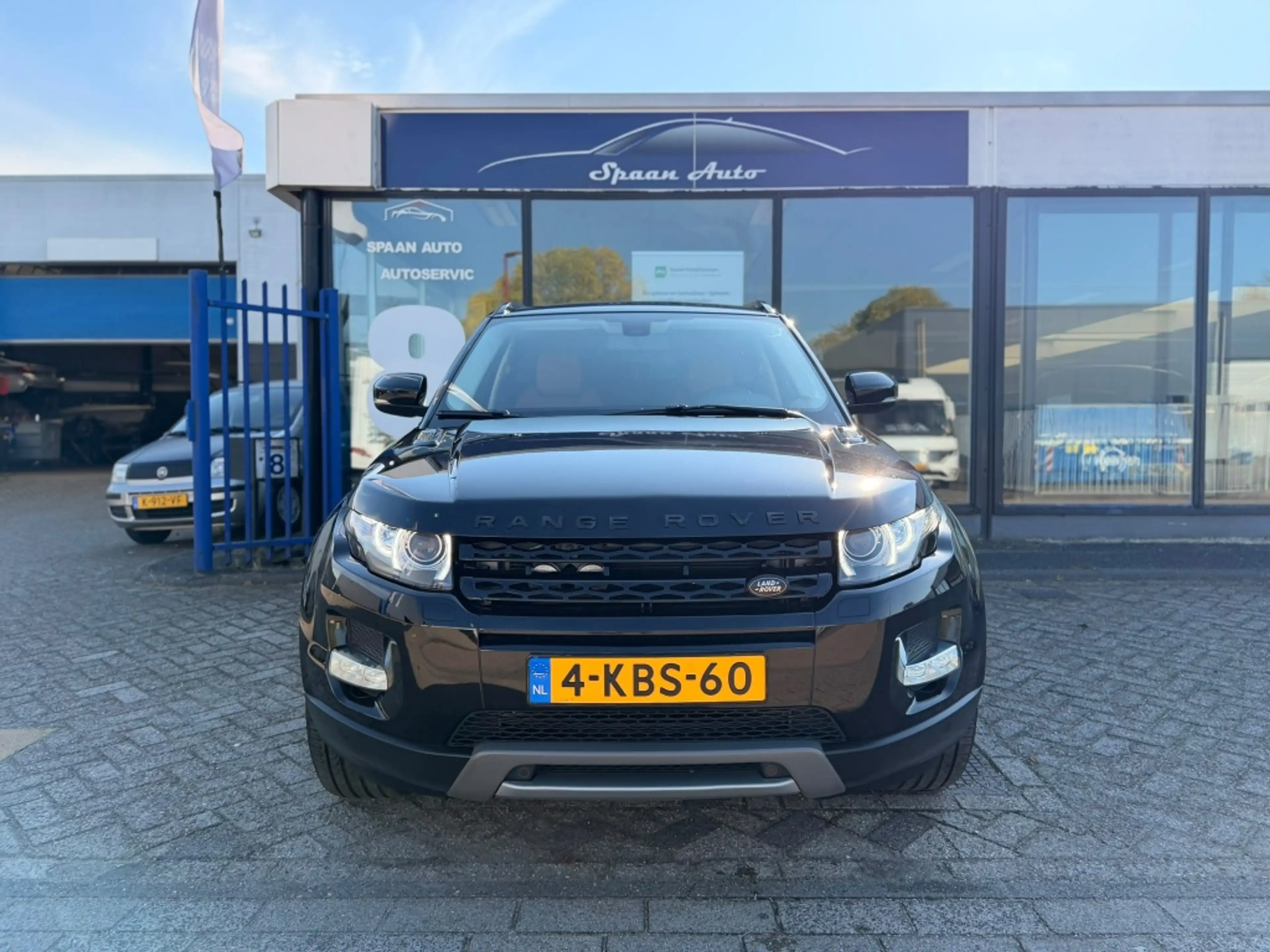 Land Rover Range Rover Evoque 2.2 SD4 4WD Prestige | MERIDIAN | MEMORY SEATS | S — photo 6