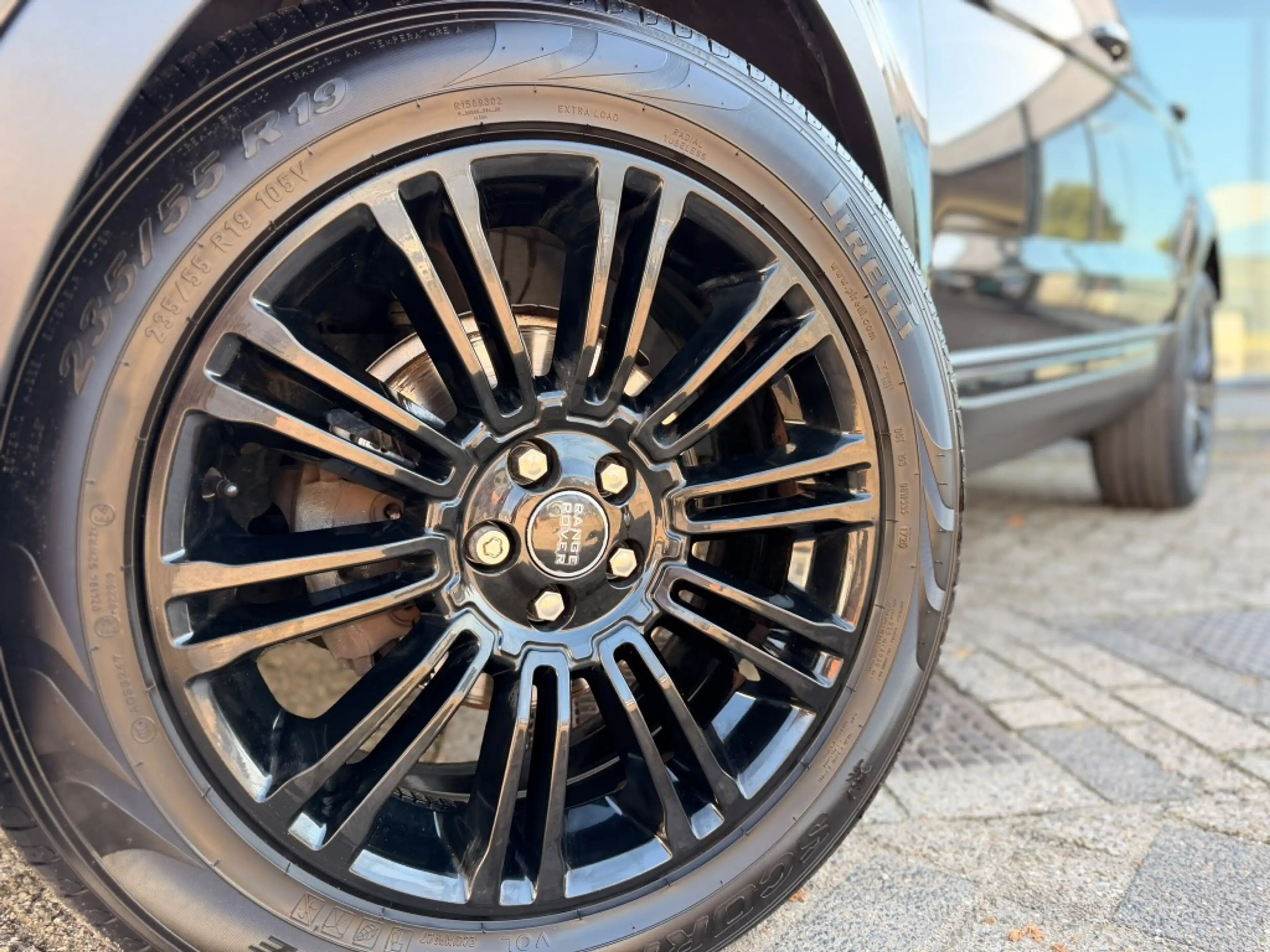 Land Rover Range Rover Evoque 2.2 SD4 4WD Prestige | MERIDIAN | MEMORY SEATS | S — photo 4