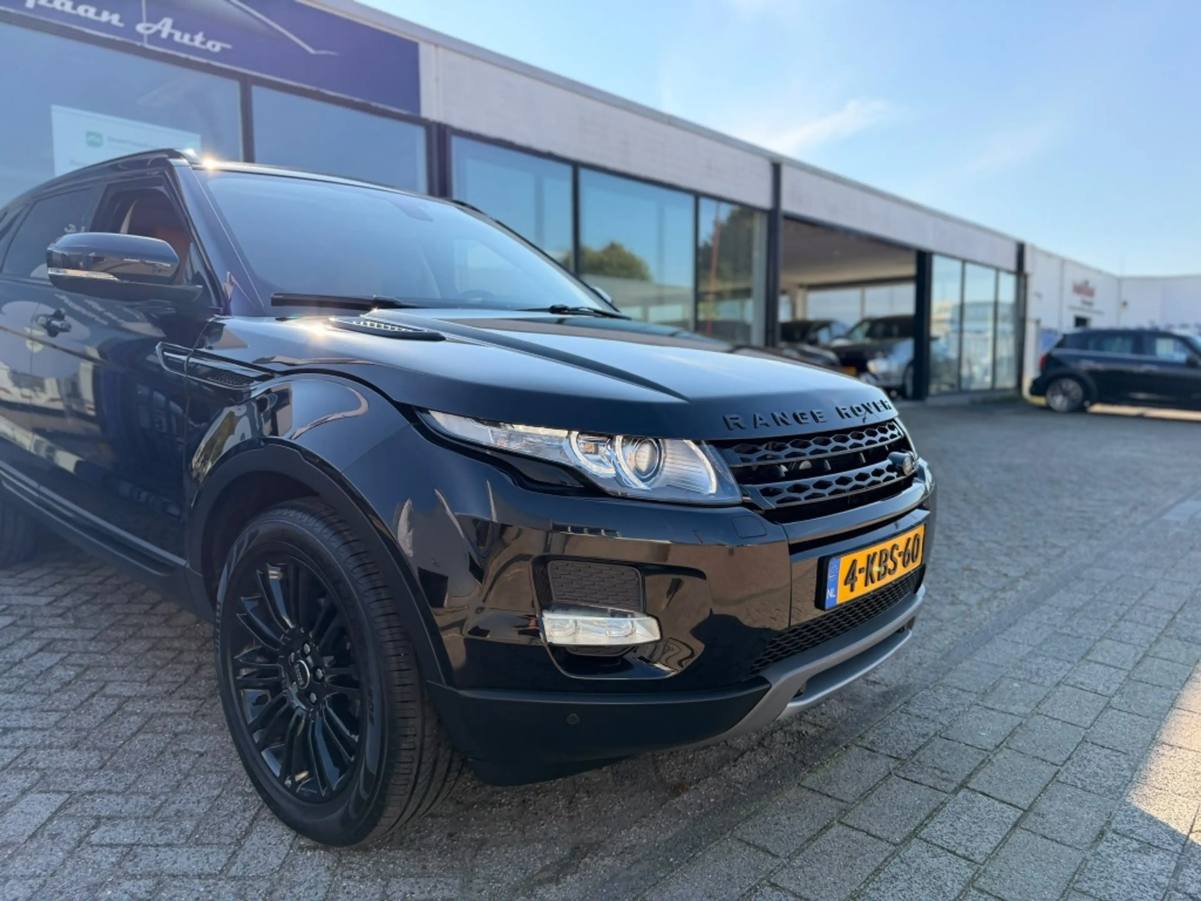 Land Rover Range Rover Evoque 2.2 SD4 4WD Prestige | MERIDIAN | MEMORY SEATS | S — photo 8
