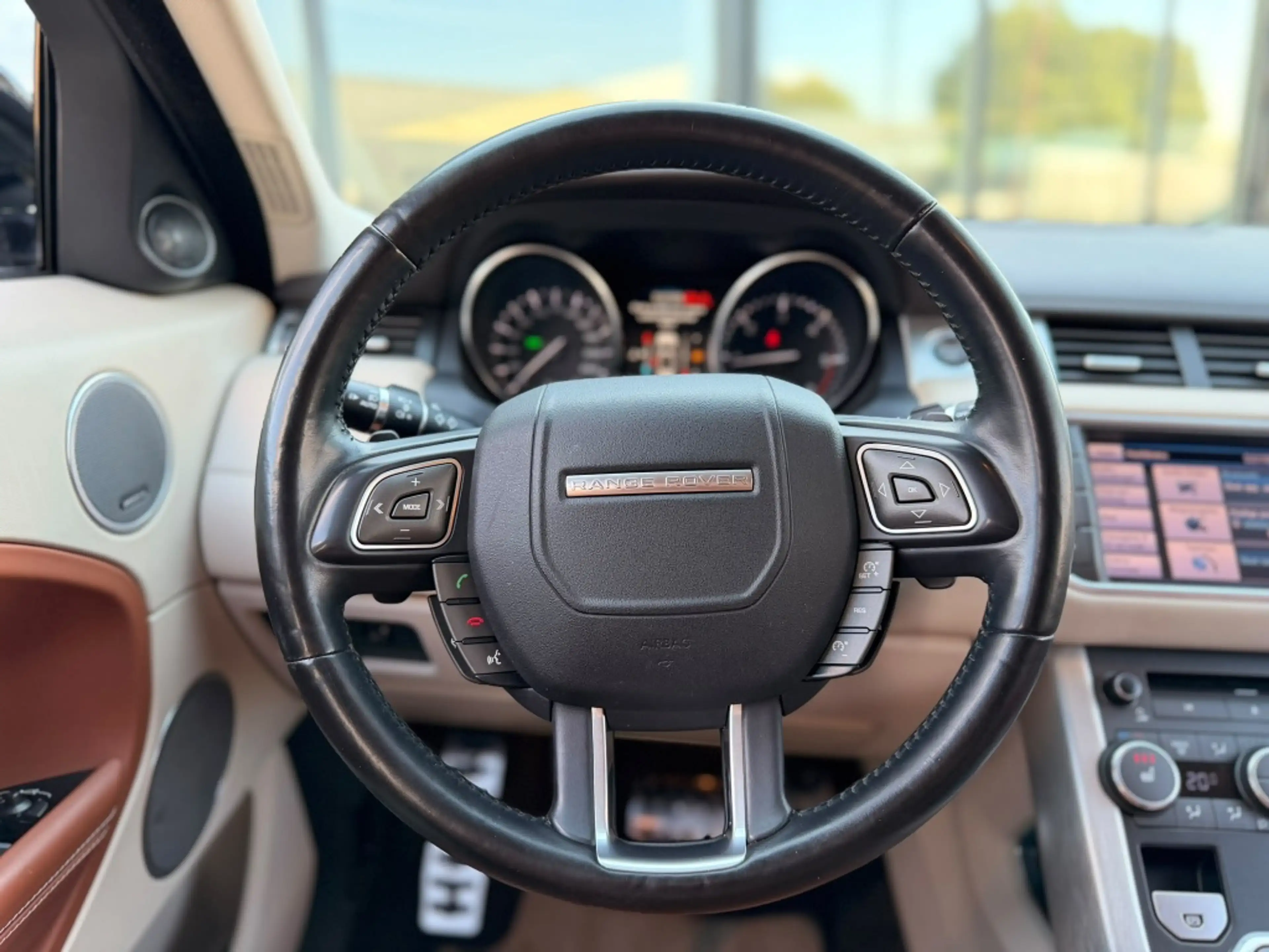 Land Rover Range Rover Evoque 2.2 SD4 4WD Prestige | MERIDIAN | MEMORY SEATS | S — photo 13