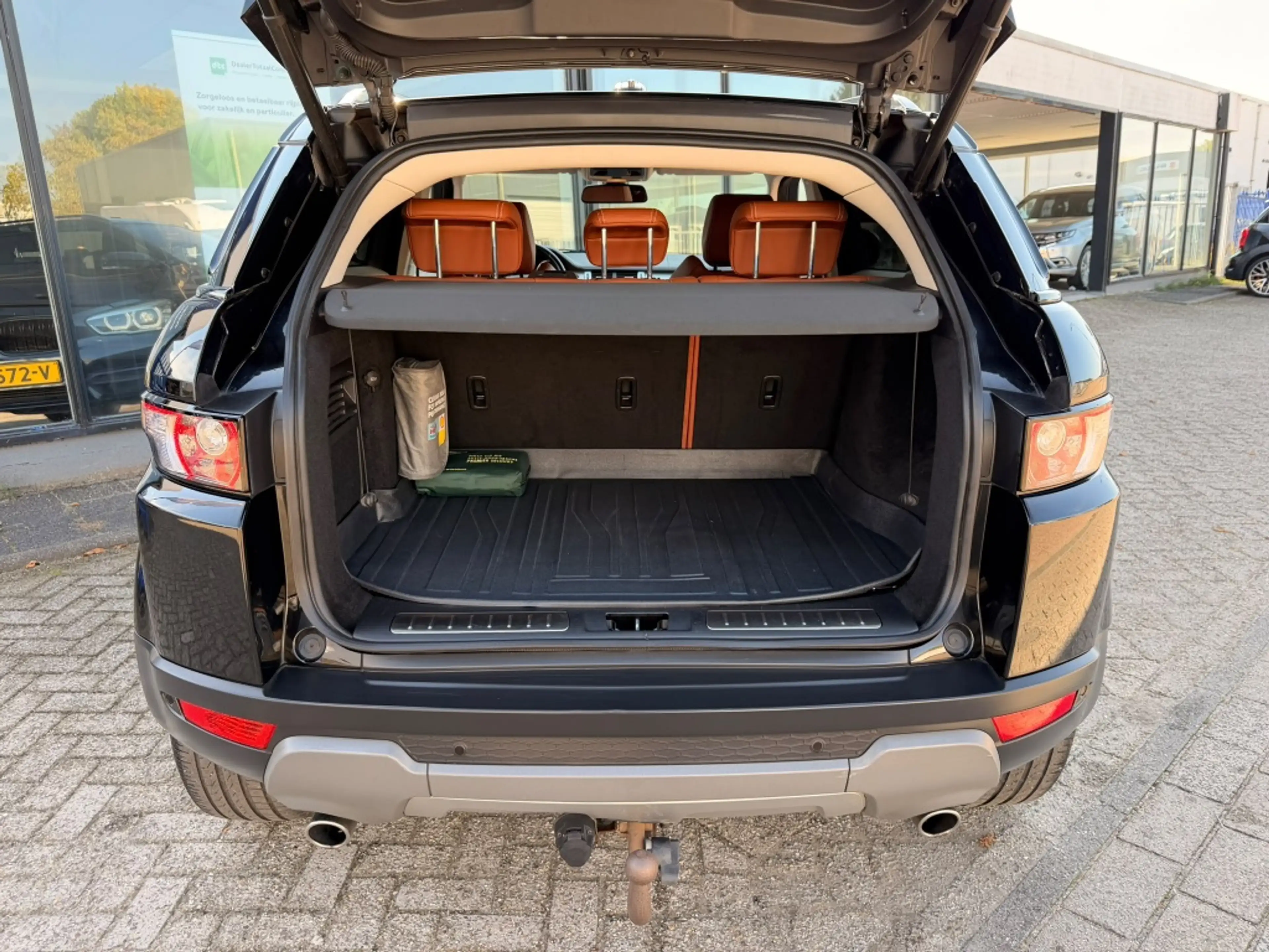 Land Rover Range Rover Evoque 2.2 SD4 4WD Prestige | MERIDIAN | MEMORY SEATS | S — photo 28