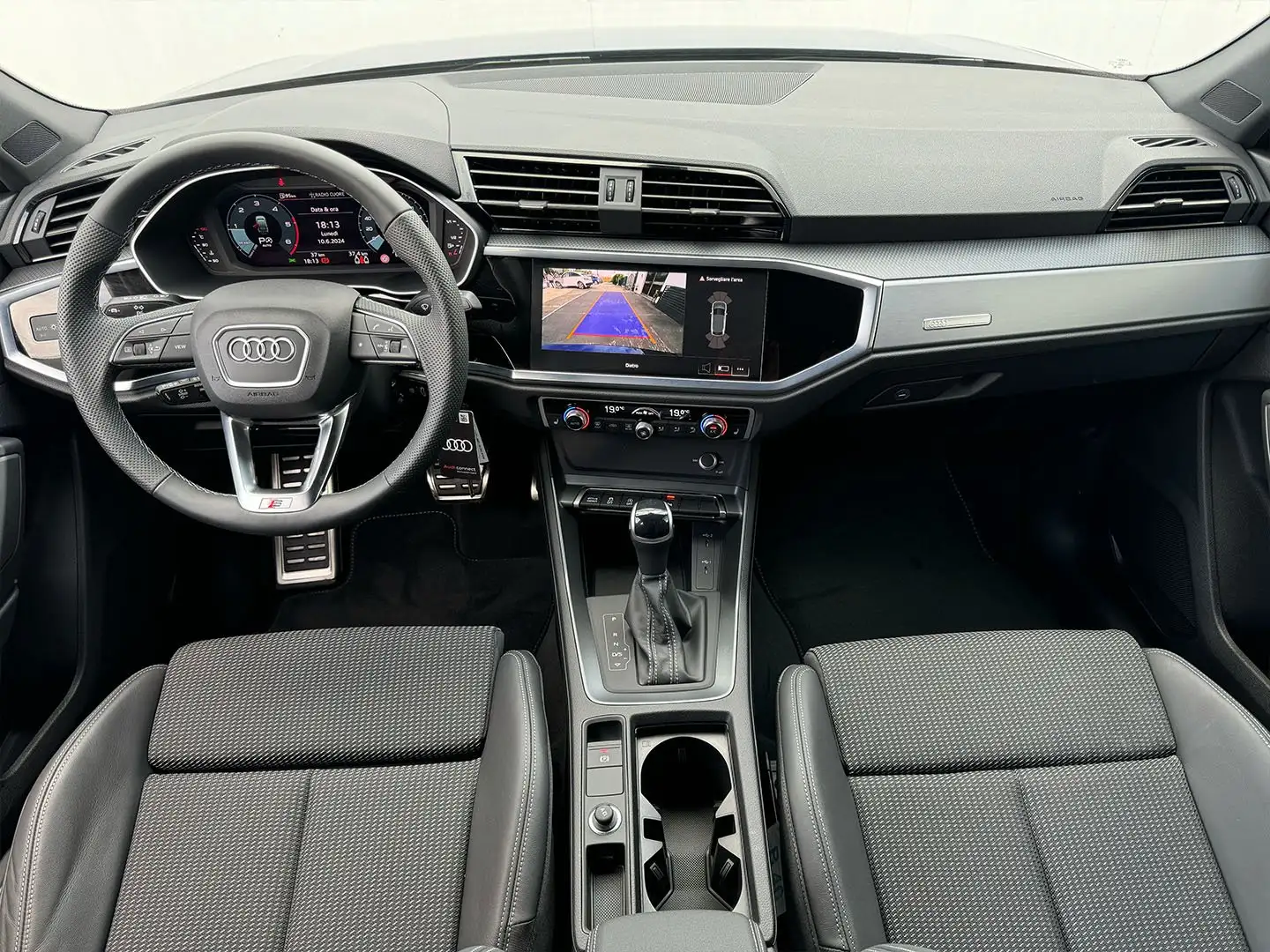 Audi Q3 Sportback 35 2.0 tdi S line edition s-tronic Noir - 2
