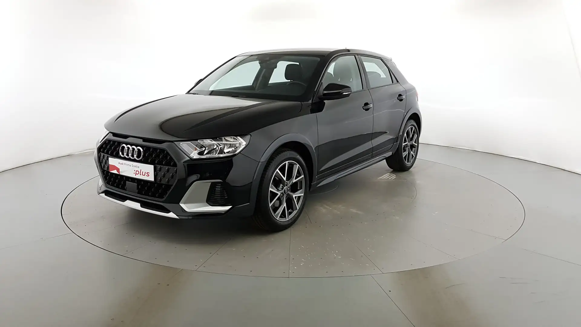 Audi A1 Citycarver 30 1.0 tfsi Admired 110cv s-tronic Zwart - 1